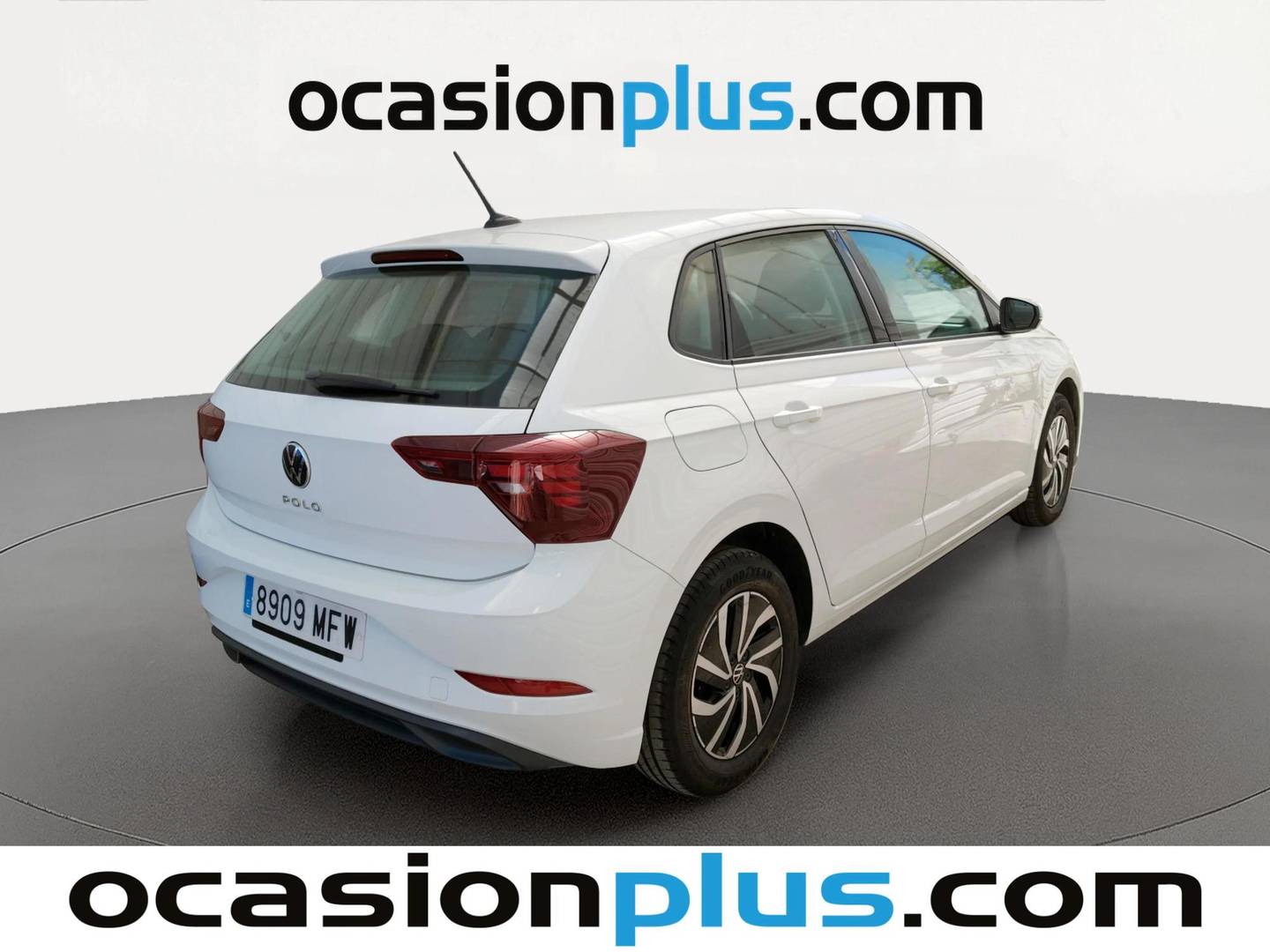 Foto trasera Volkswagen Polo Volkswagen Polo Life 1.0 TSI (95 CV) izquierda