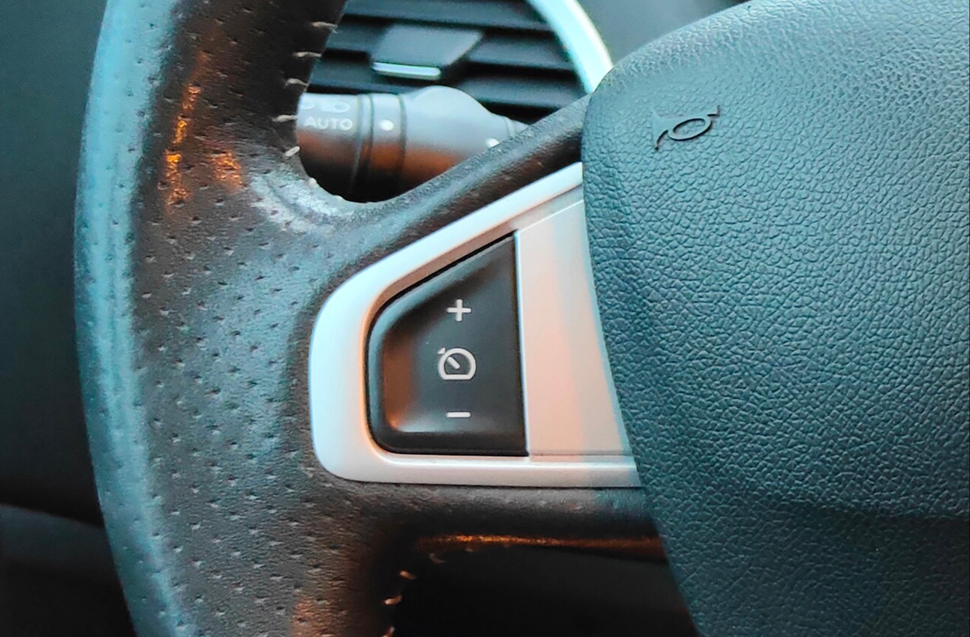 Renault Mégane TCe 115 Dynamique Energy eco2 - foto 22