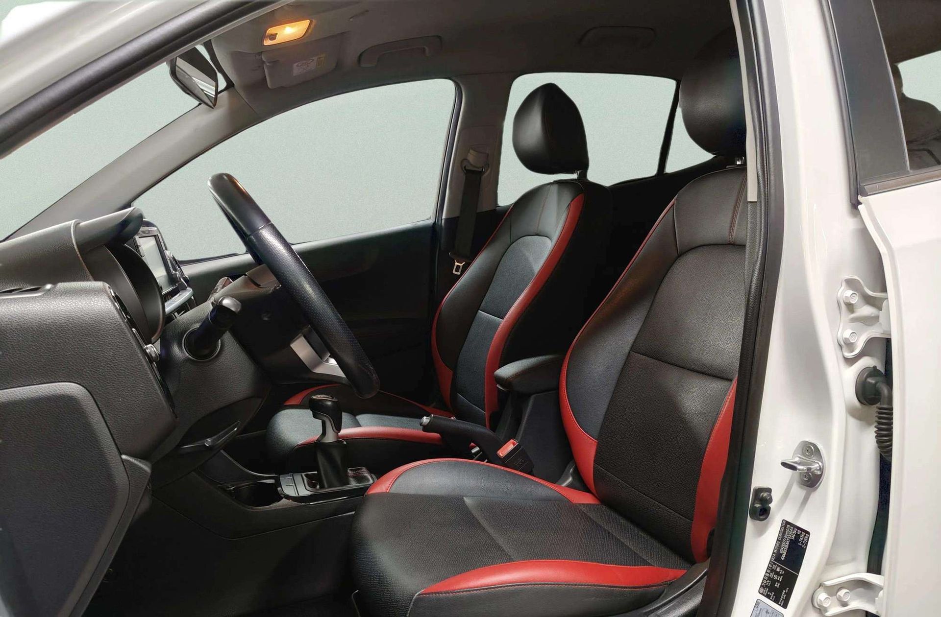 Kia Picanto 1.0 T-GDi GT Line - foto 12