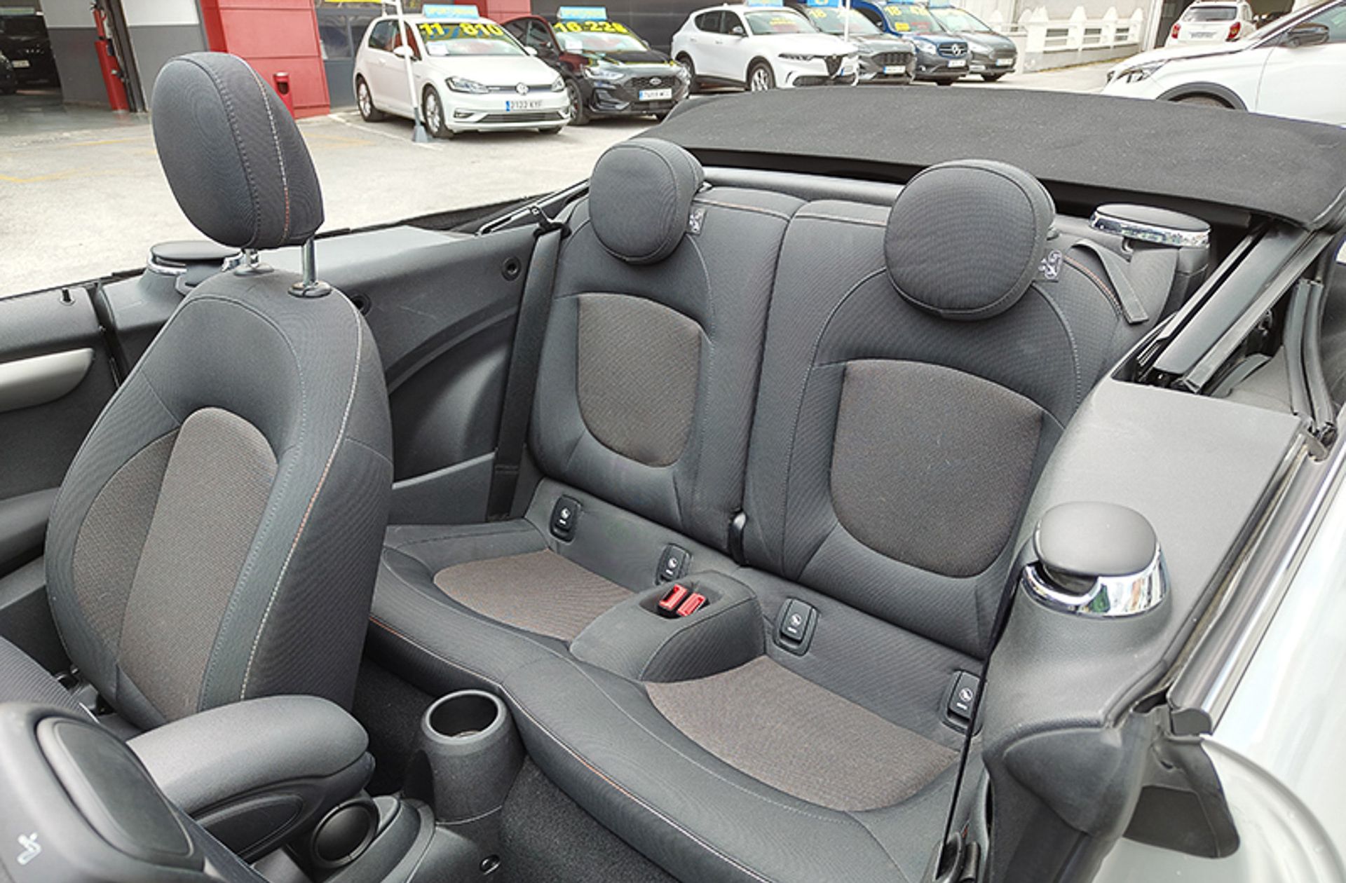 MINI Cooper Cabrio Cooper - foto 11