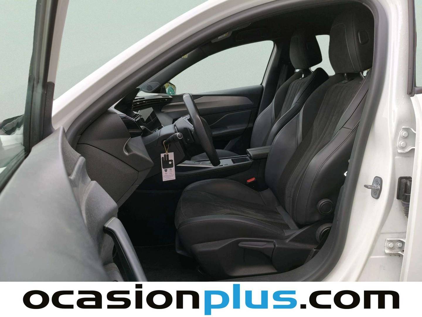 Foto asientos delanteros Peugeot 308 Peugeot 308 SW BlueHDI 130 GT EAT8 (130 CV)
