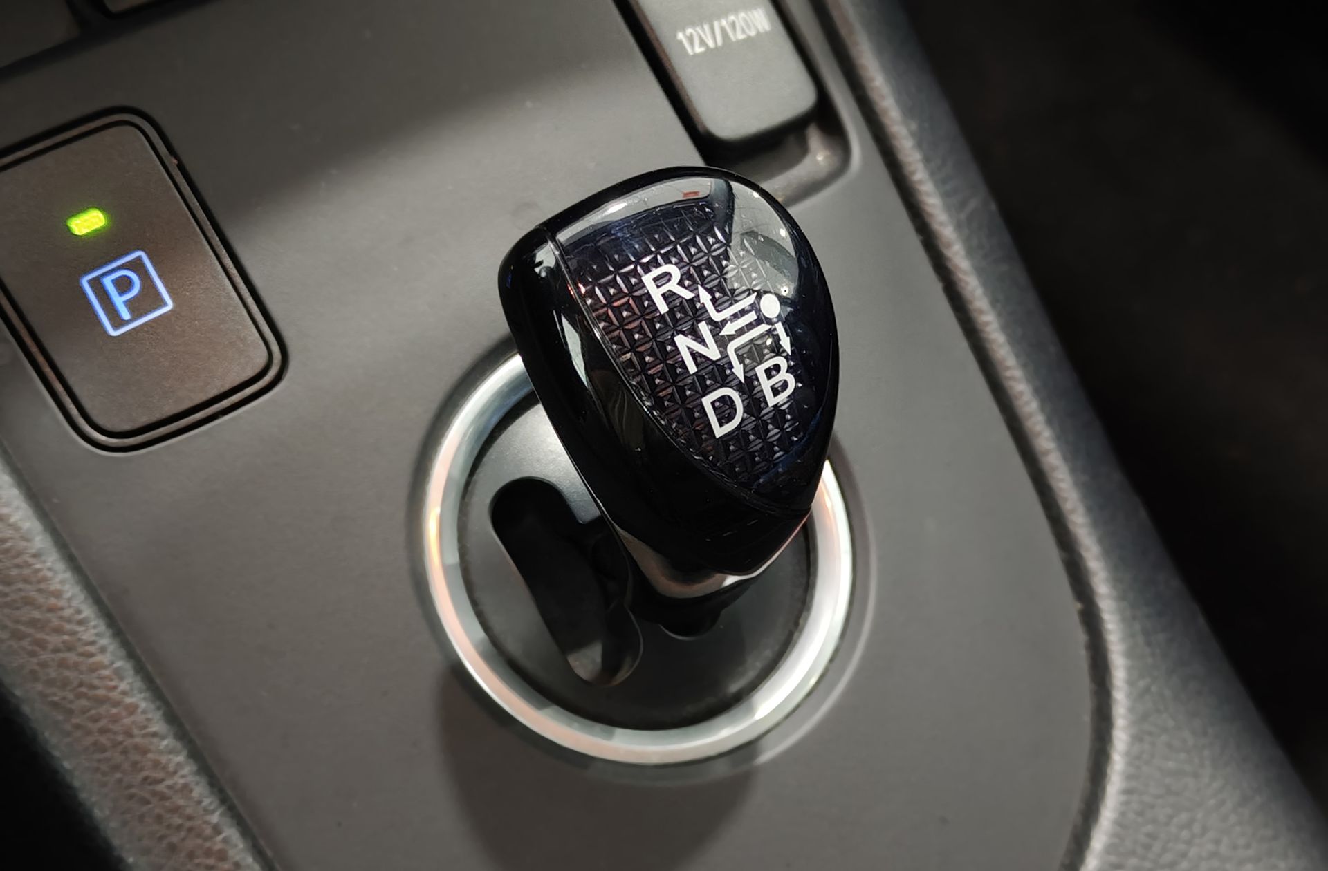 Toyota Auris 140H Touring Sports Active - foto 5