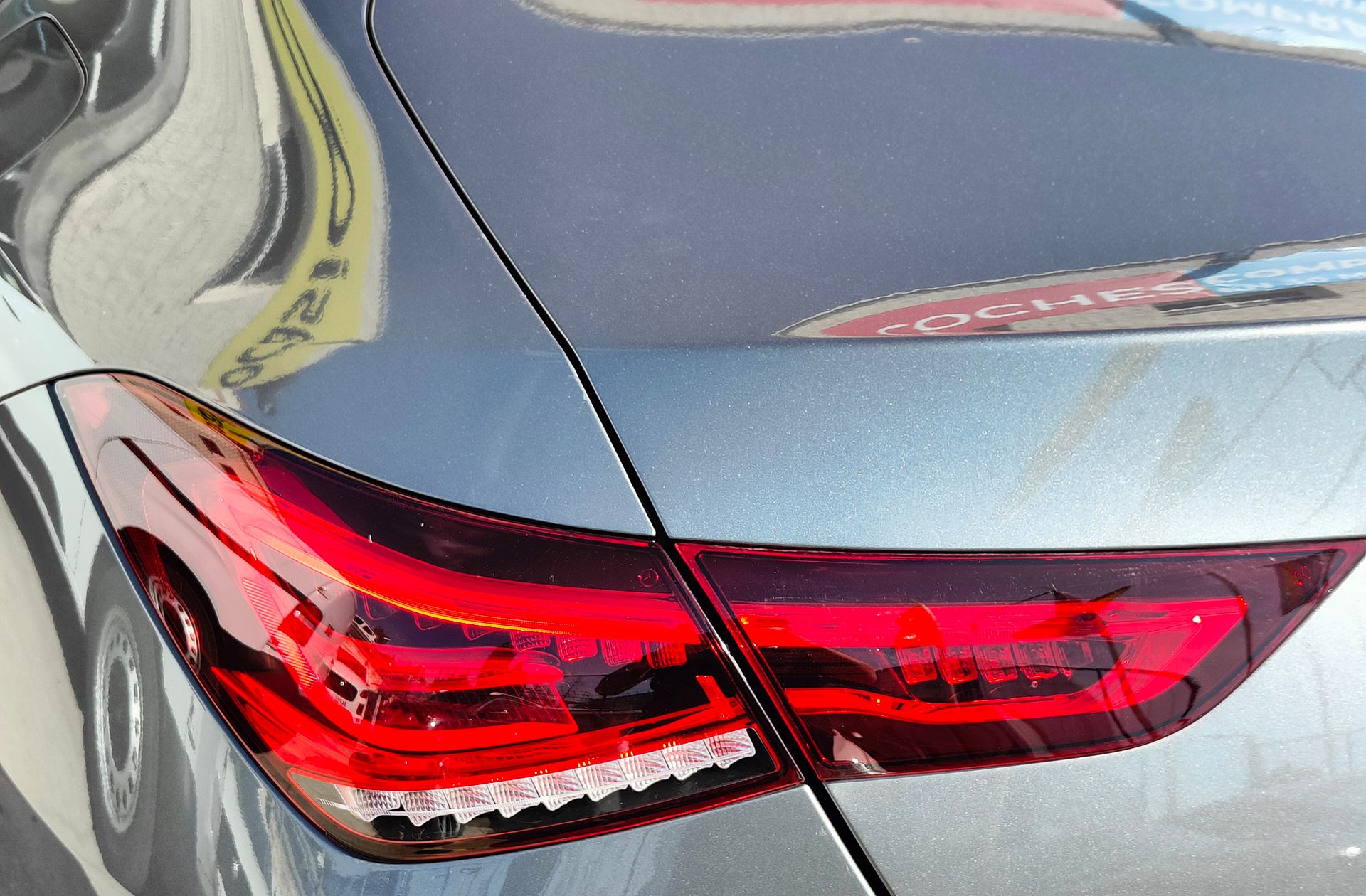 Mercedes-Benz CLA 200 Pack AMG - foto 16