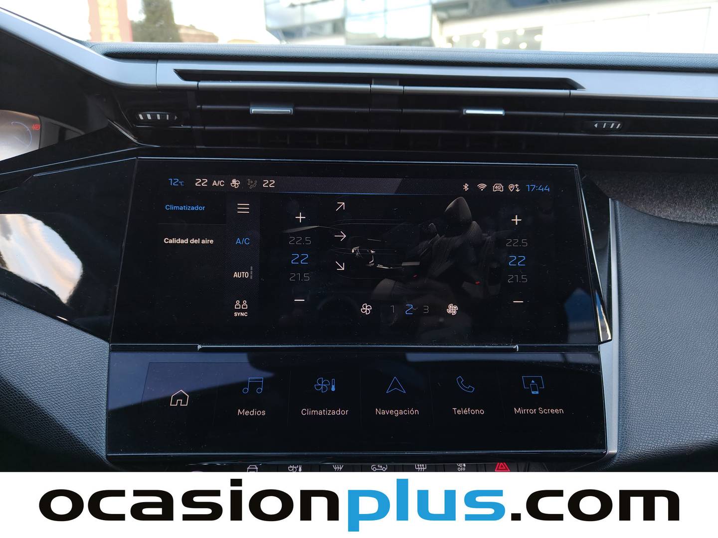 Foto Peugeot 408 Peugeot 408 Puretech 130 Allure EAT8 (130 CV)