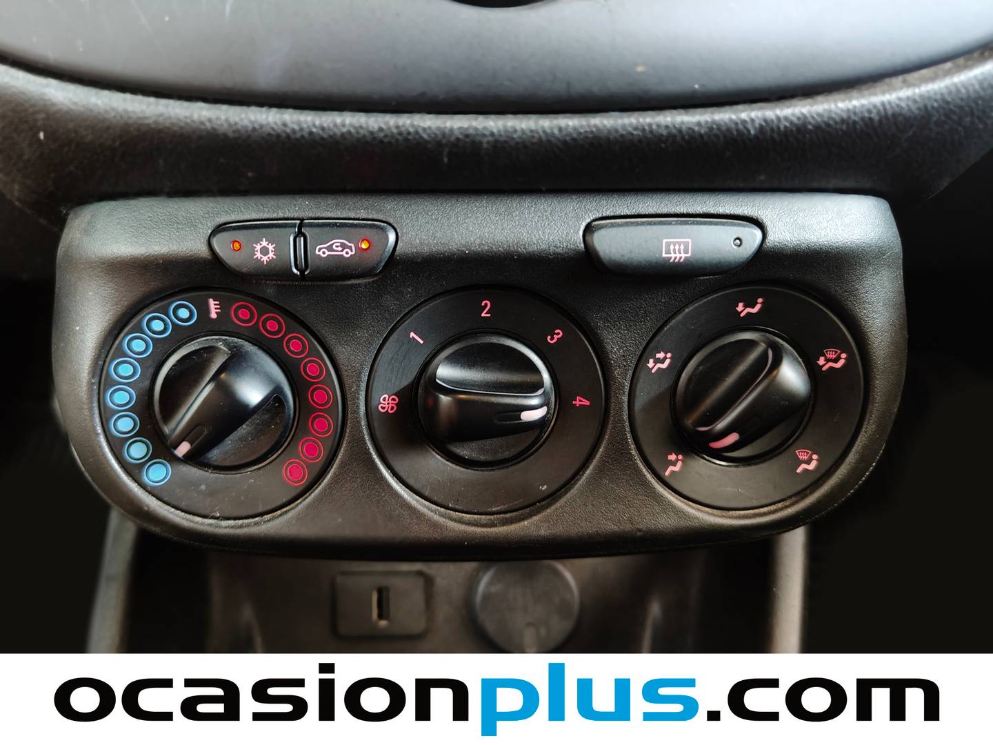 Equipamiento del Opel Corsa Opel Corsa 1.4 Expression (75 CV)
