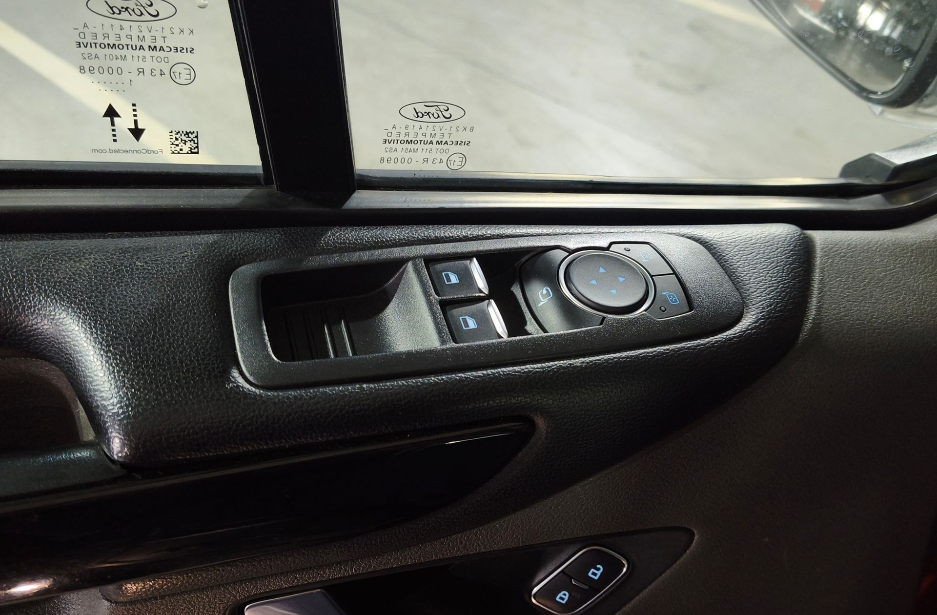 Ford Tourneo Custom 2.0 EcoBlue Hybrid L1 Active - foto 36