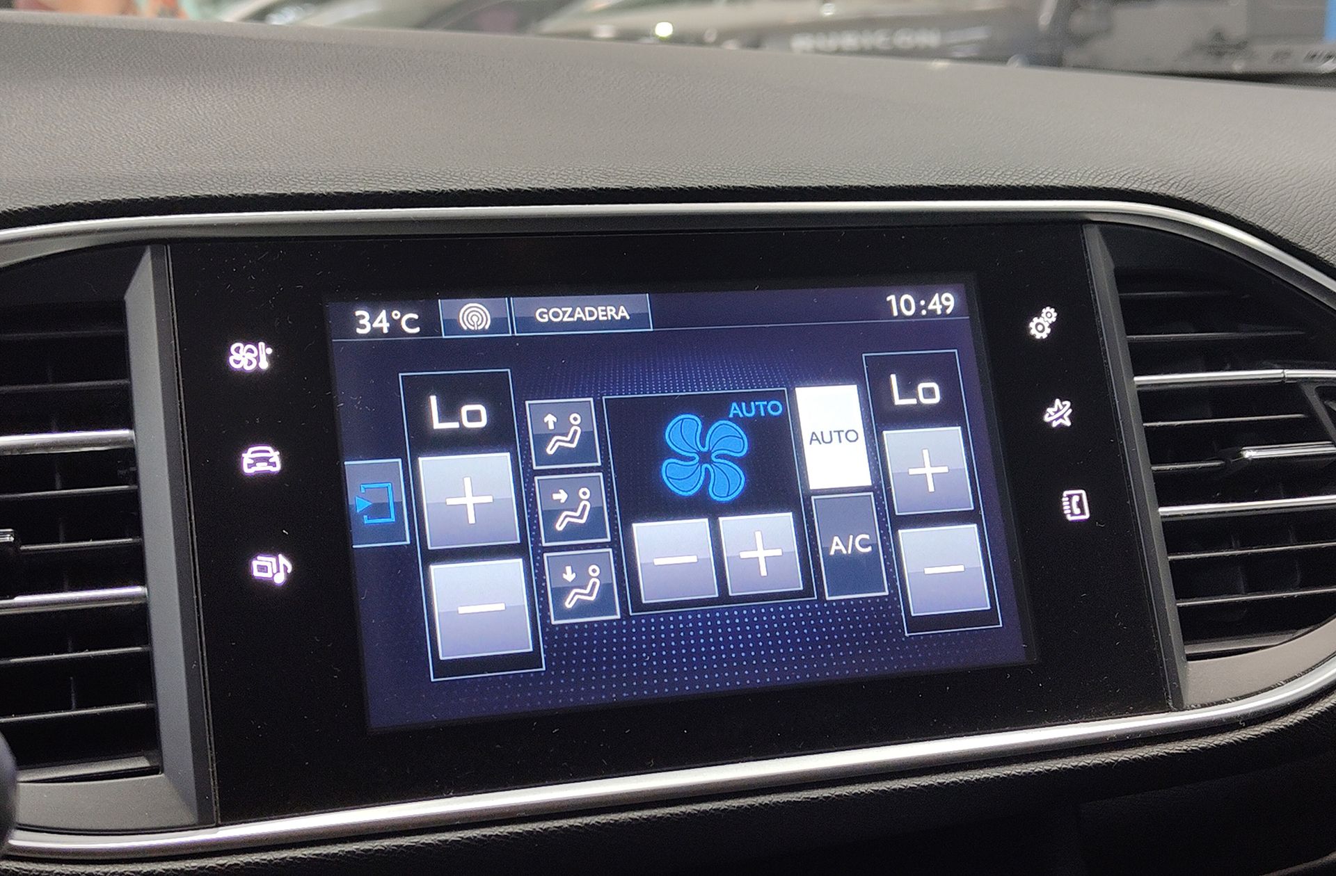 Peugeot 308 BlueHDi 100 Style - foto 27