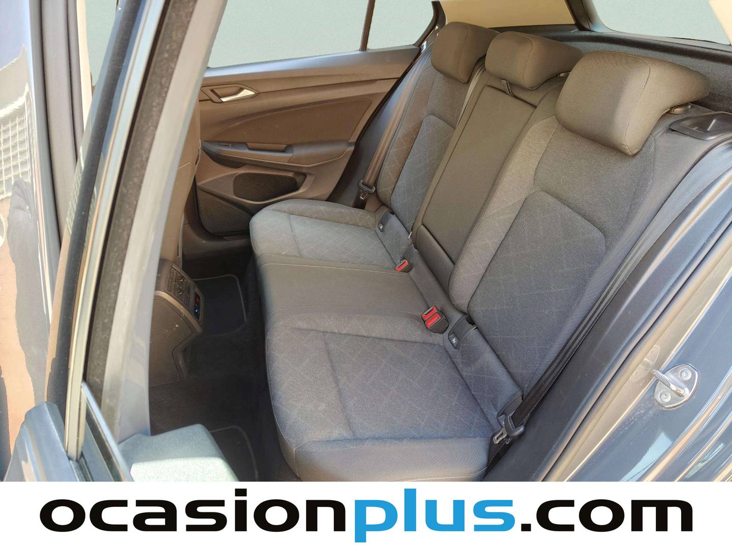 Foto asientos traseros Volkswagen Golf Volkswagen Golf Life 1.5 TSI (150 CV)