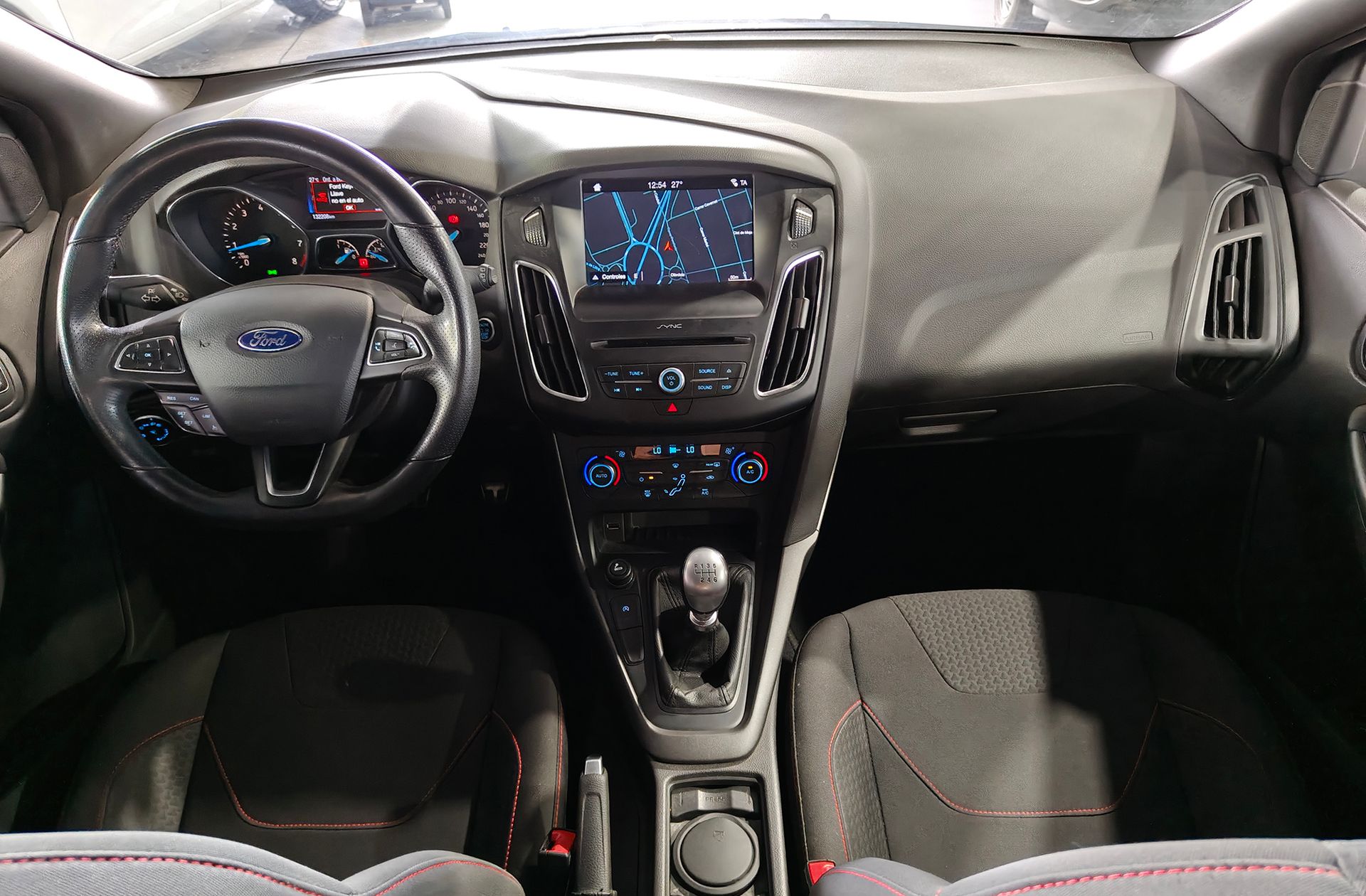Ford Focus 1.0 EcoBoost ST-Line - foto 7