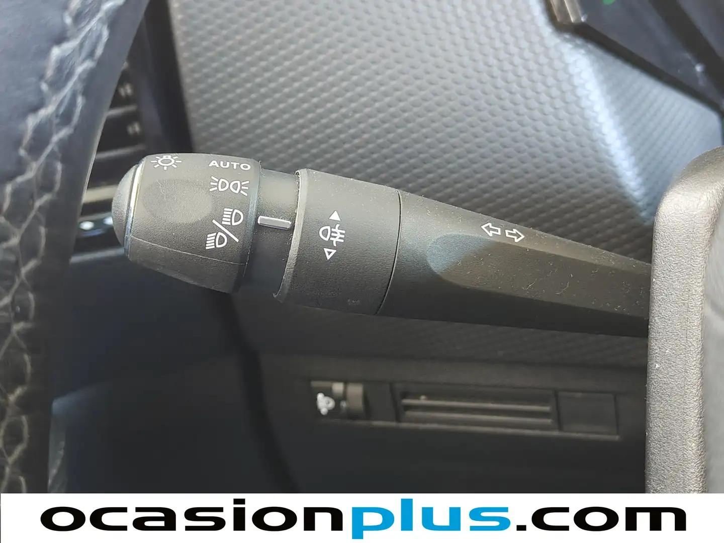 Foto DS DS 4 DS DS4 BlueHDi 130 Trocadero Auto (130 CV)