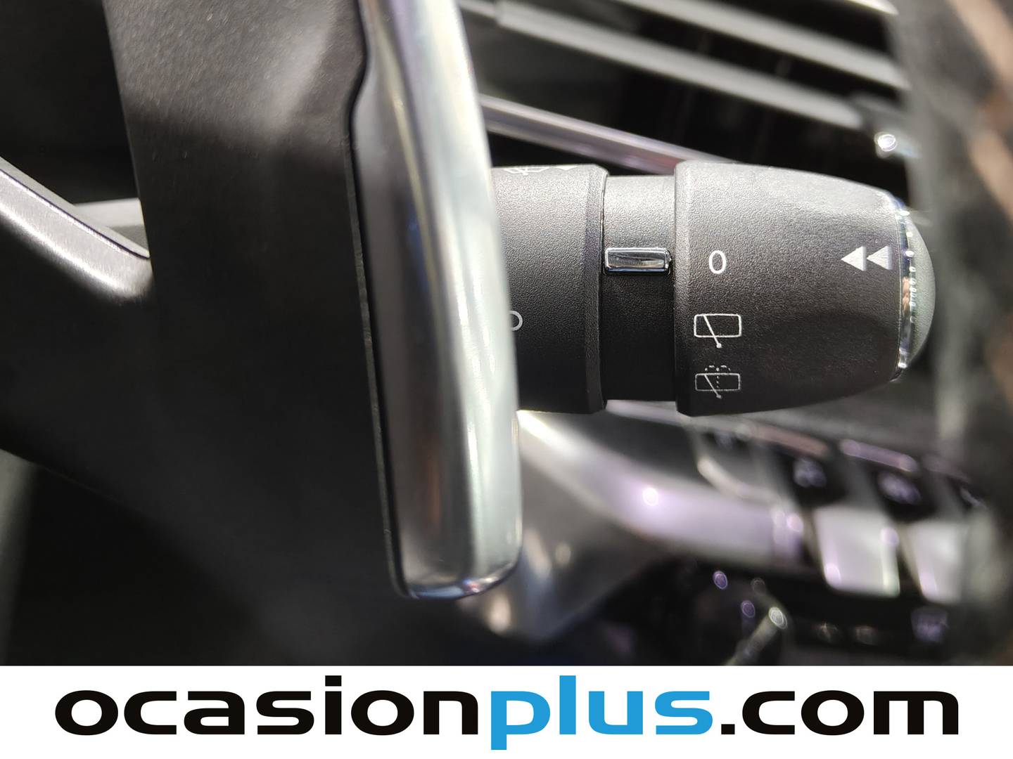 Foto Peugeot 3008 Peugeot 3008 BlueHDI 130 S&S GT Line EAT8 (130 CV)