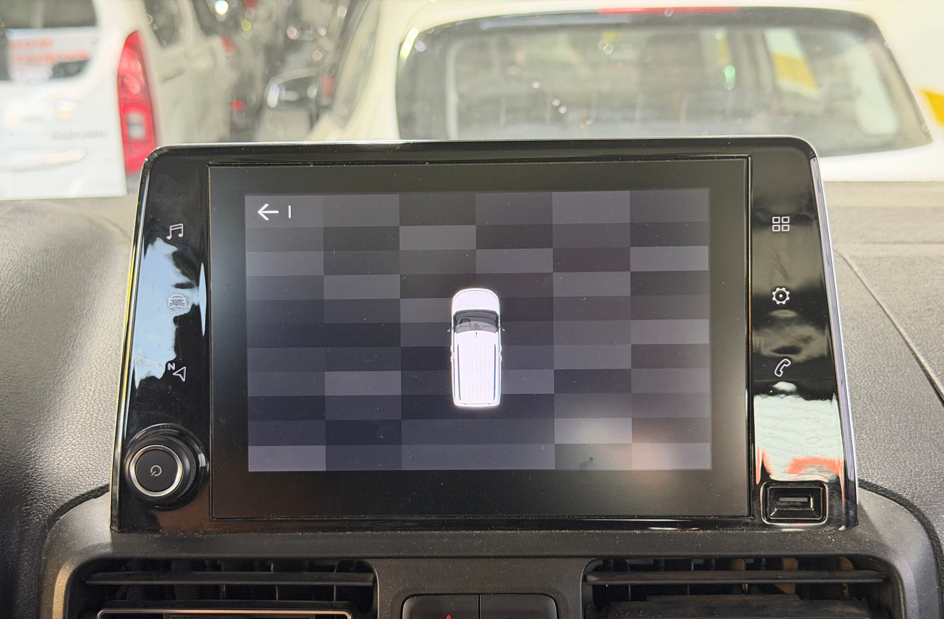 Citroën Berlingo BlueHDi 100 Talla M Shine - foto 8