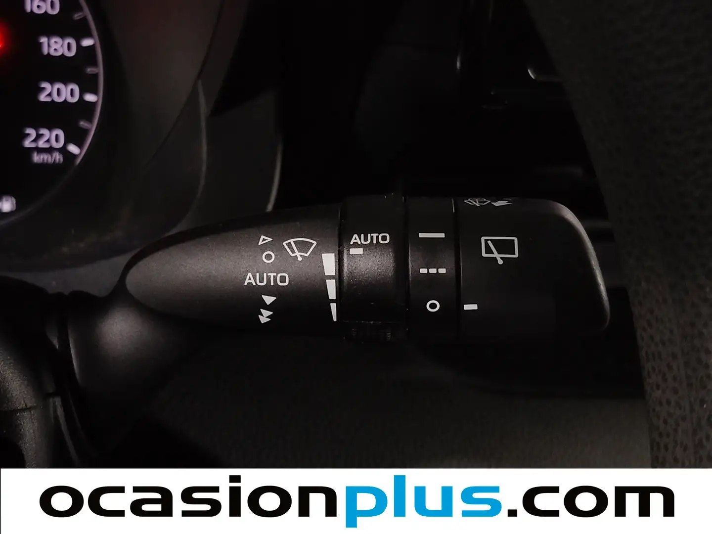 Foto Toyota Yaris Toyota Yaris 120H Business Plus (116 CV)