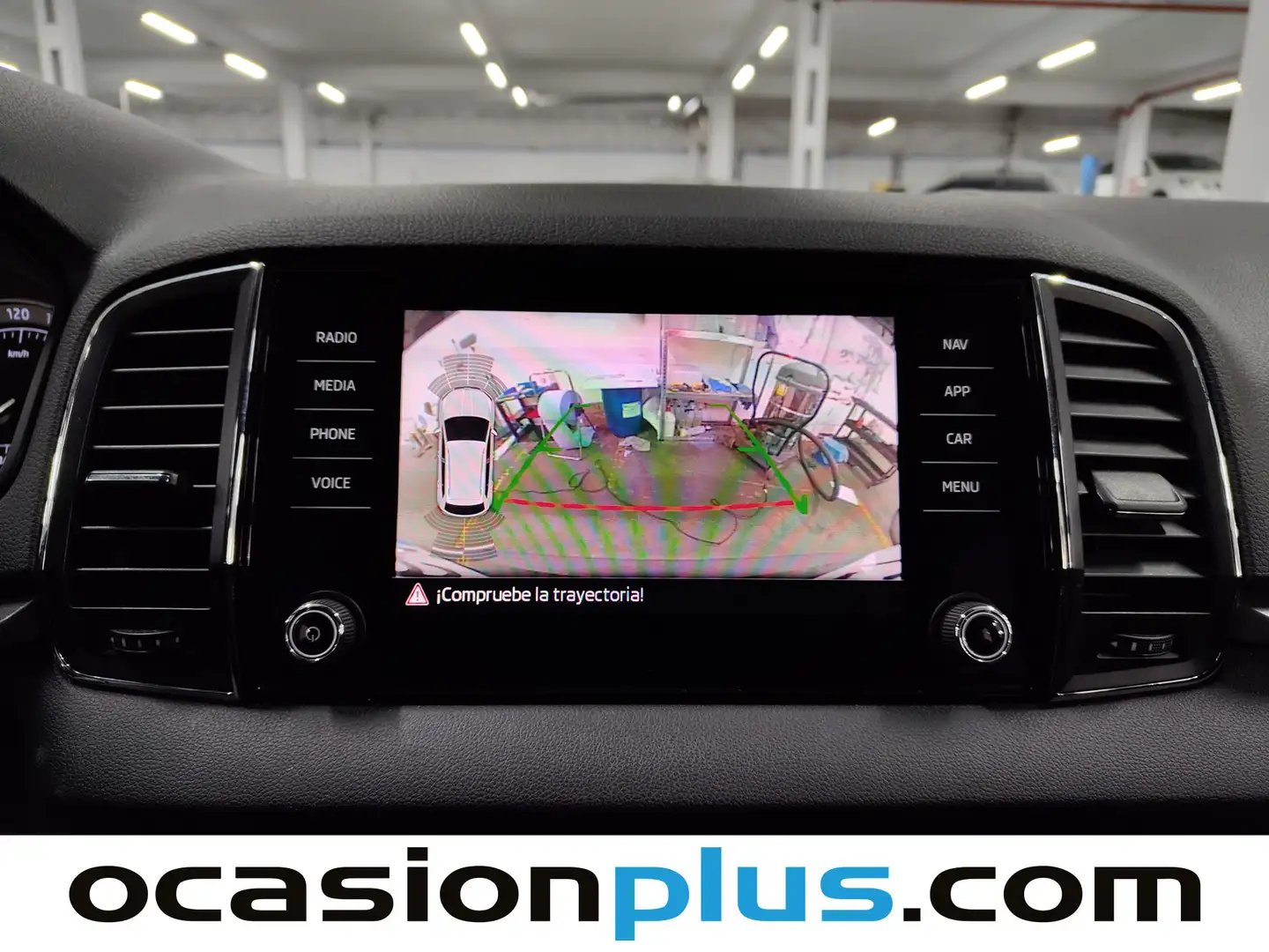 Foto Skoda Karoq Skoda Karoq 1.6 TDI Like (115 CV)