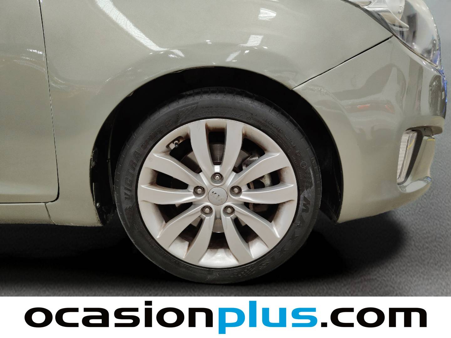 KIA Carens KIA Carens 1.7 CRDi VGT UEFA Euro2016 Eco-Dynamics (115 CV) seminuevo