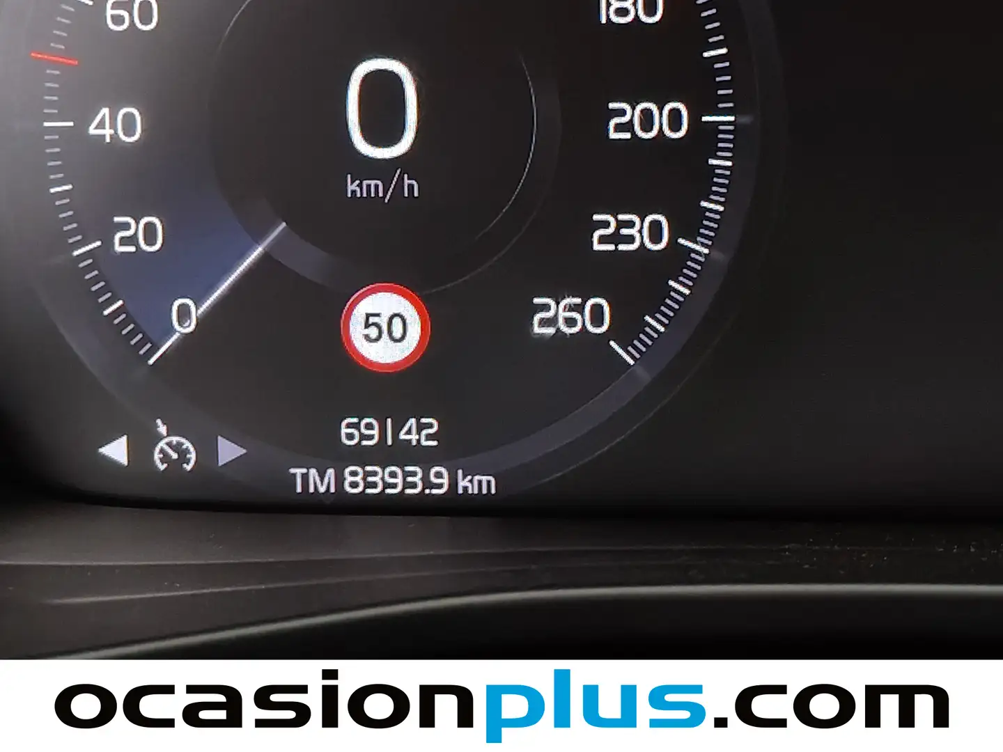 Foto Volvo XC40 Volvo XC40 T3 Momentum Core (163 CV)