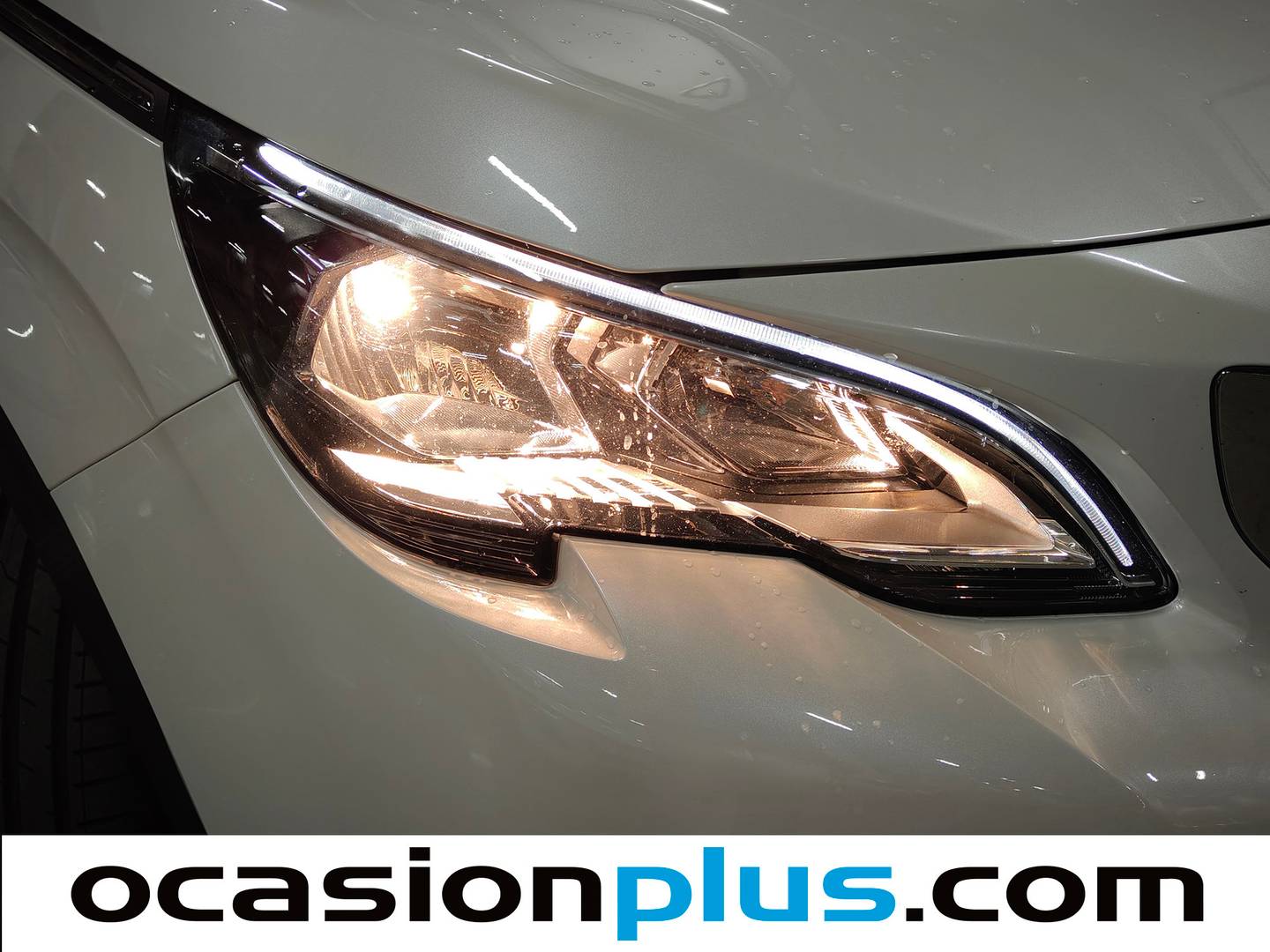 Paquetes del Peugeot 3008 Peugeot 3008 PureTech 130 S&S Allure (130 CV)