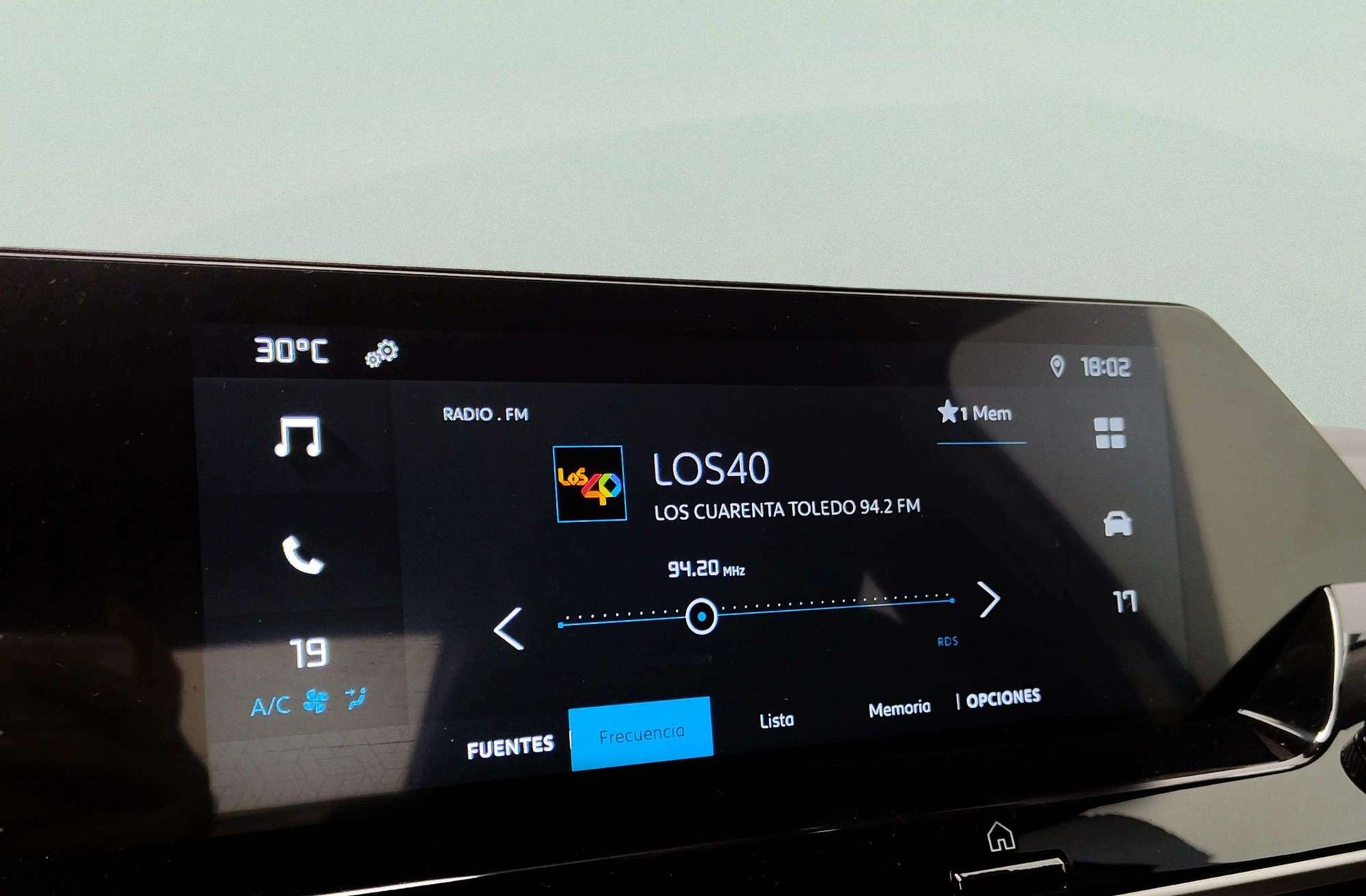 Citroën C4 X PureTech 100 Feel - foto 32