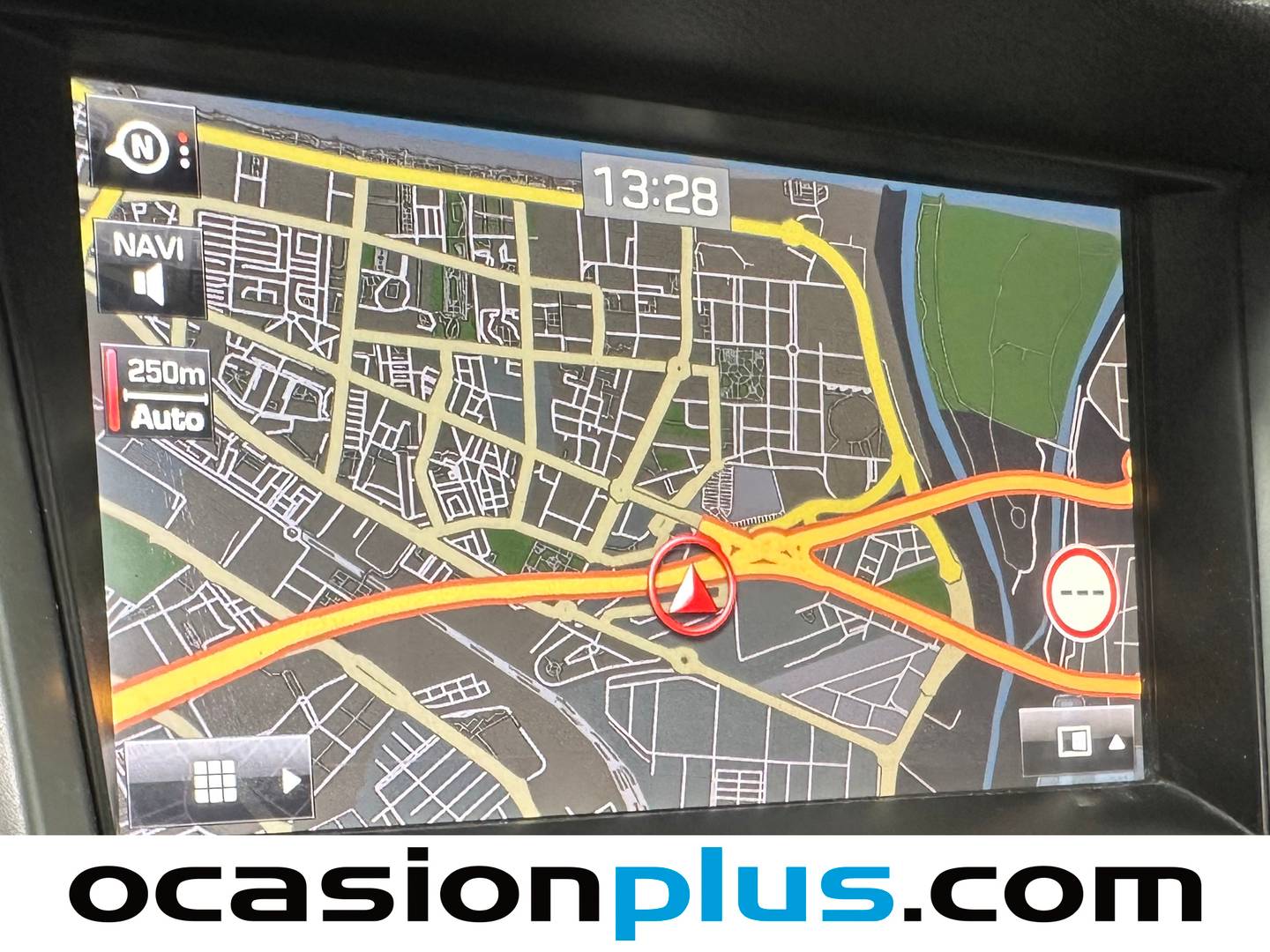 Foto Hyundai Tucson Hyundai Tucson 1.7 CRDI BlueDrive Tecno Sky 4x2 DCT  (141 CV)