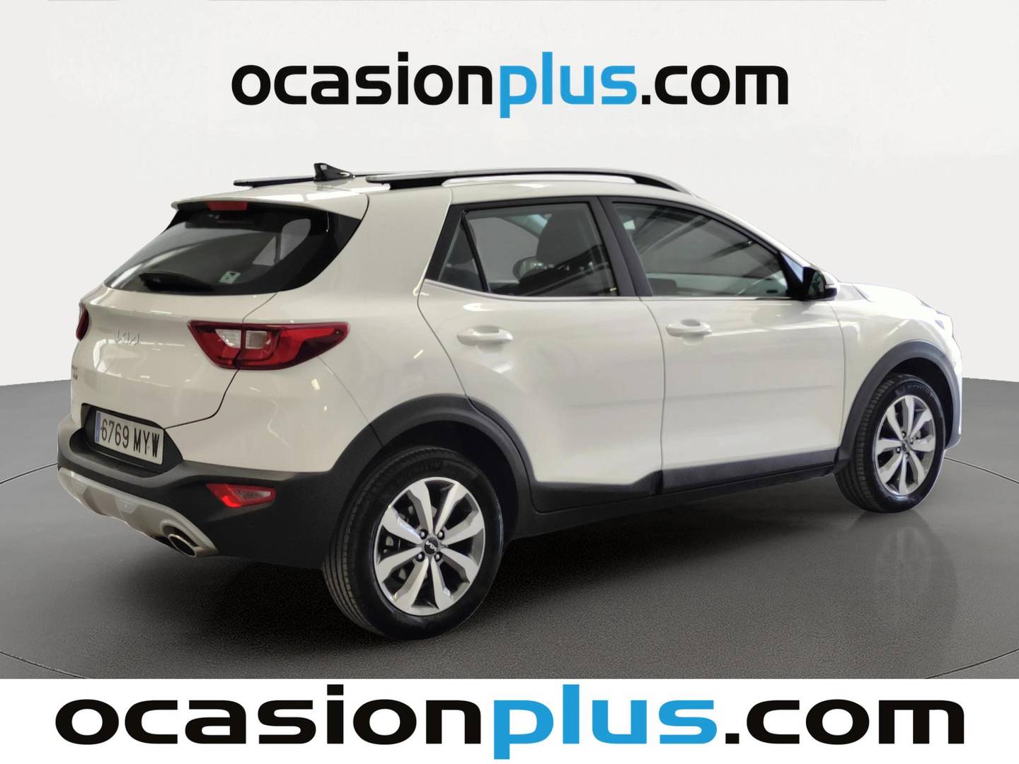 Foto trasera KIA Stonic KIA Stonic 1.0 T-GDi MHEV Drive (100 CV) derecha