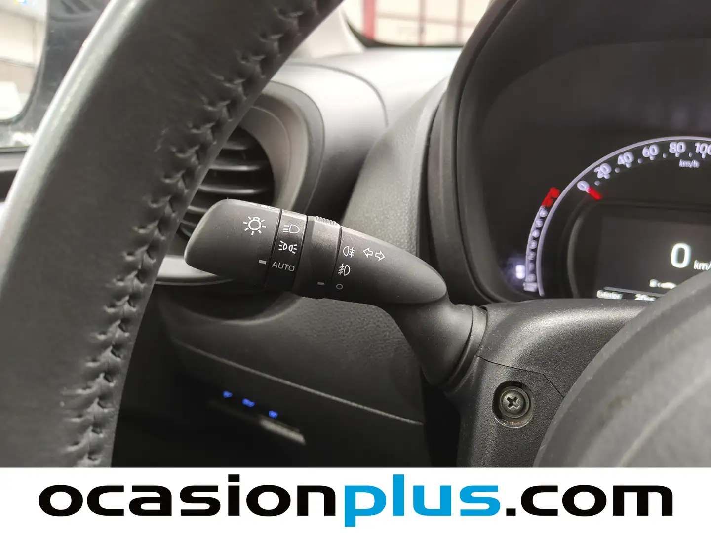 Foto Toyota Aygo X Cross Toyota Aygo X Cross 1.0 VVT-I Play (72 CV)