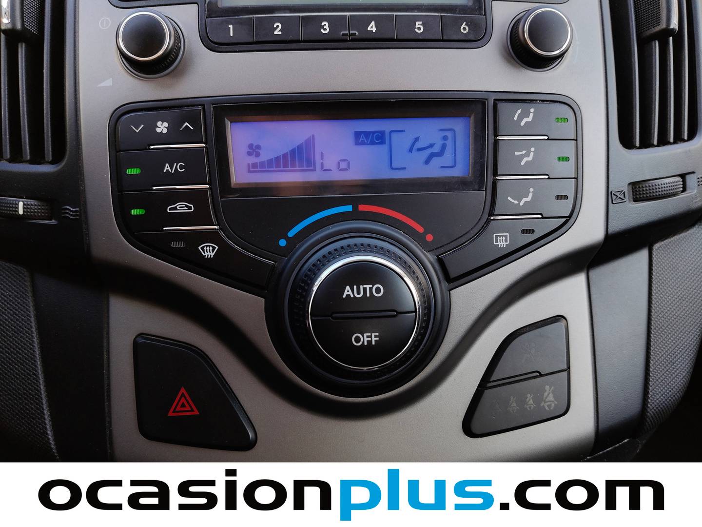 Equipamiento del Hyundai i30 Hyundai i30 1.6 CRDi VGT Comfort (90 CV)
