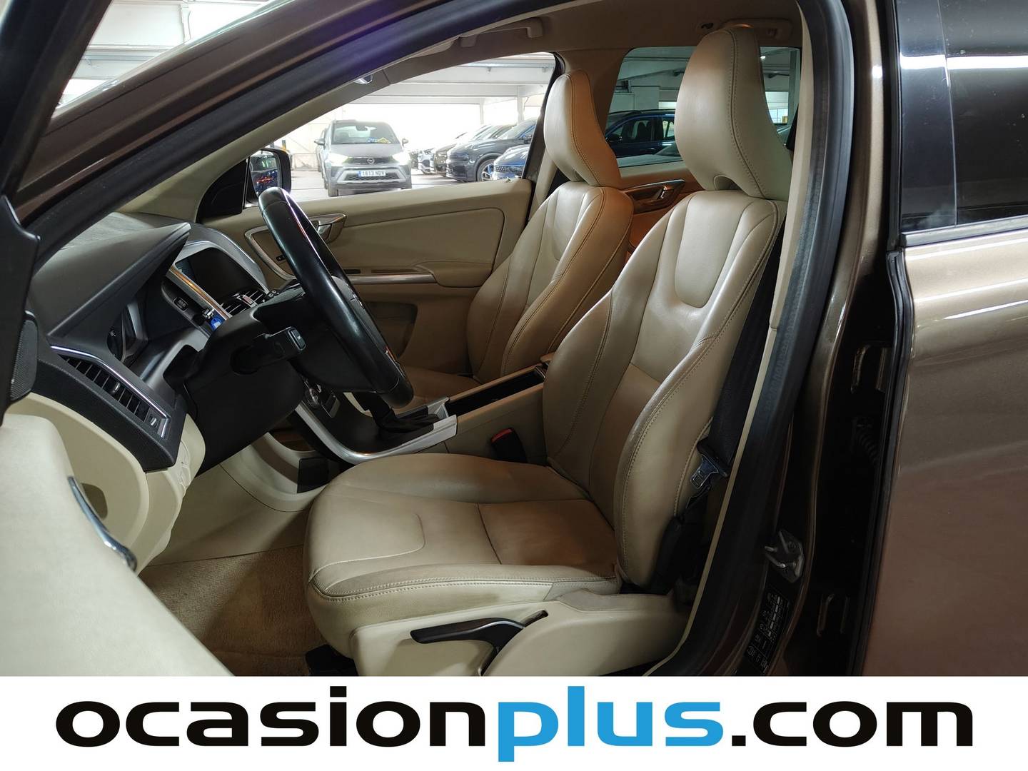 Foto Volvo XC60 Volvo XC60 D3 Kinetic Auto (136 CV)