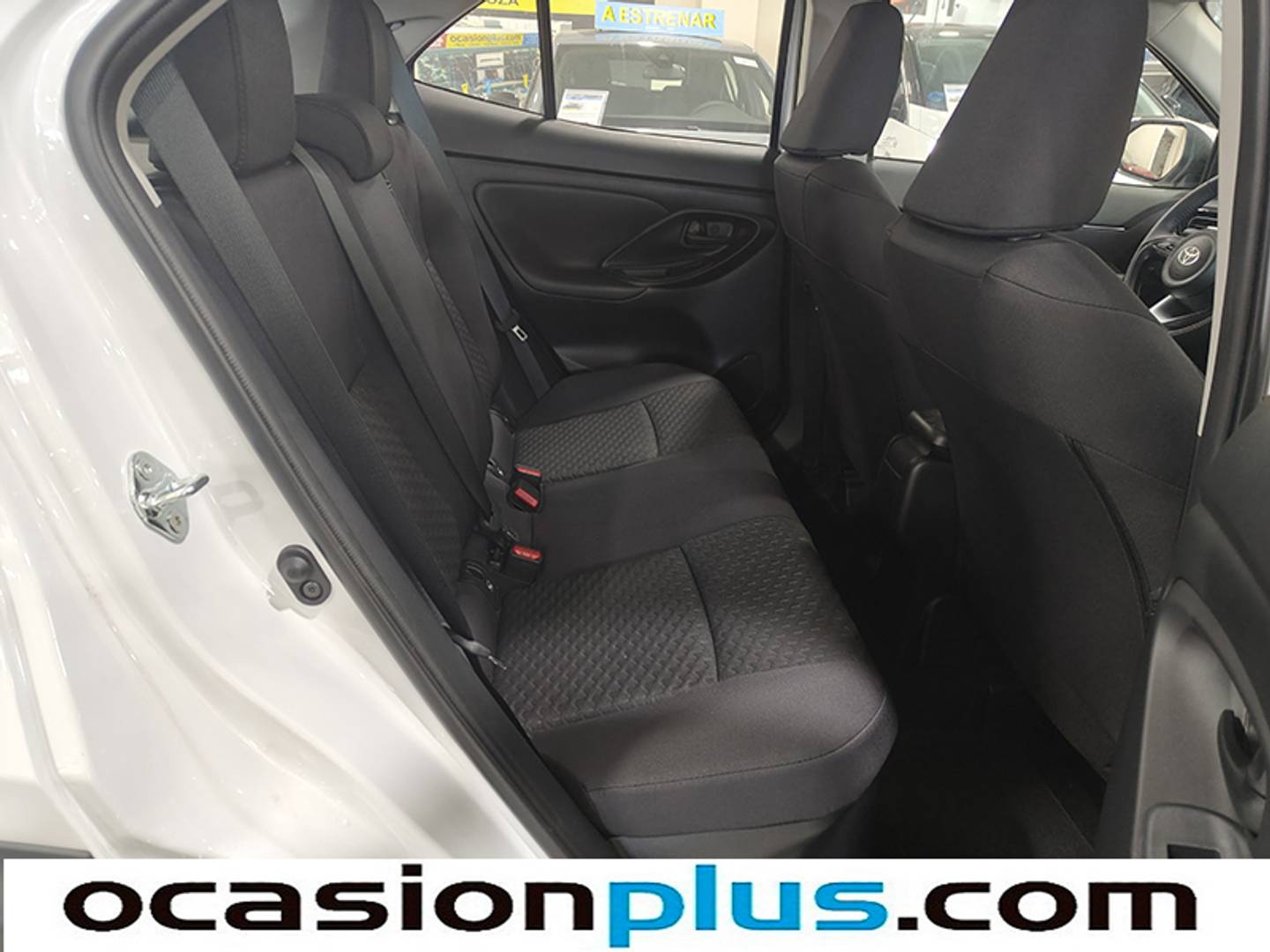 Foto Toyota Yaris Cross Toyota Yaris Cross 120H Business Plus (116 CV)