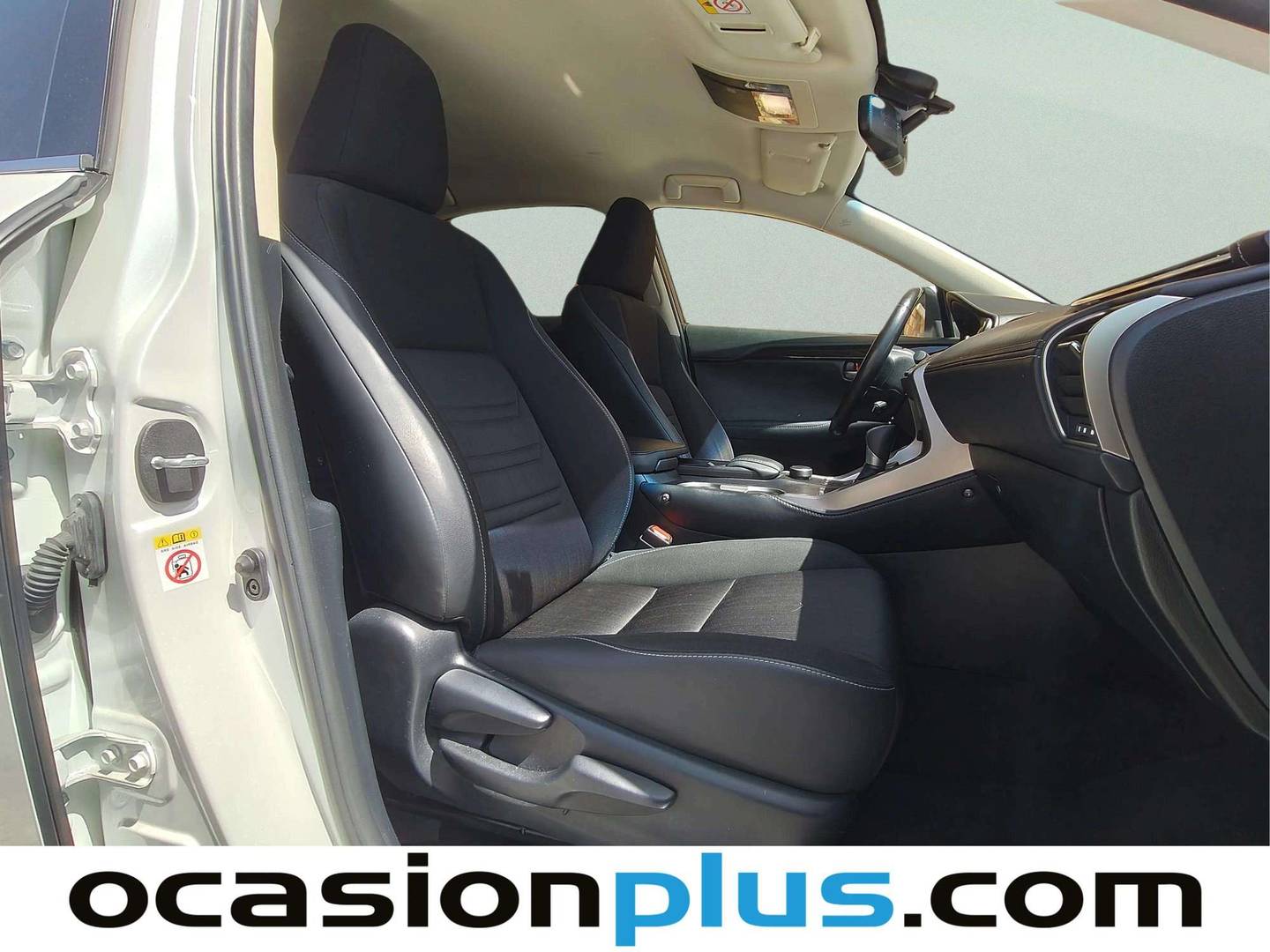 Lexus NX Lexus NX 300h Business Navigation 2WD (197 CV) barato