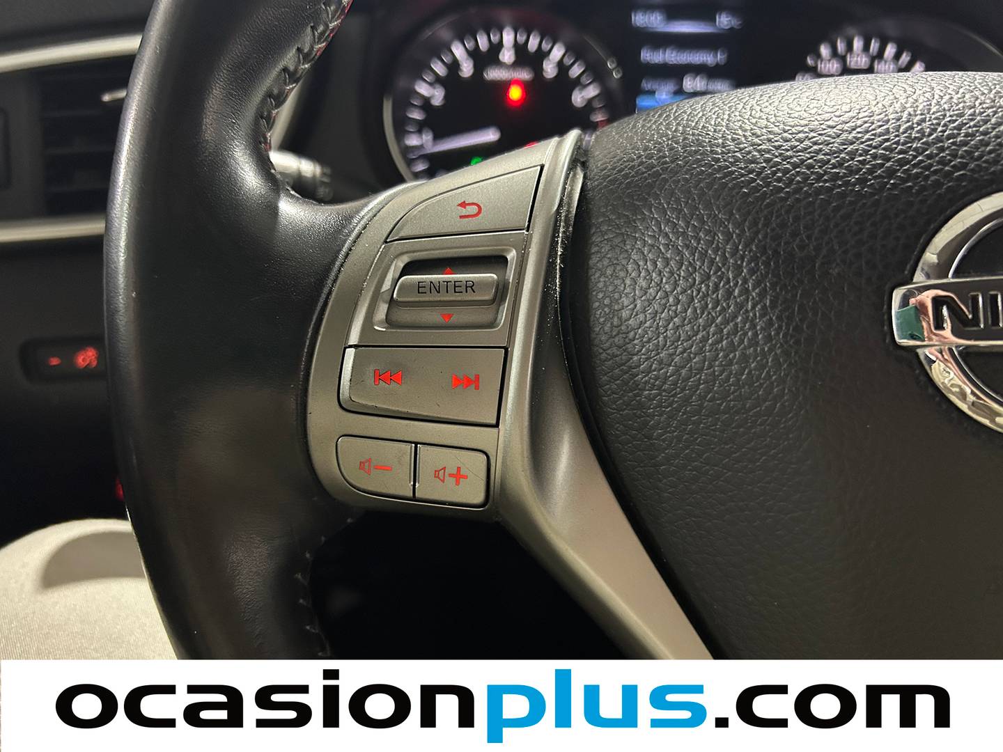 Foto Nissan QASHQAI Nissan Qashqai DIG-T 115 Acenta 4x2 (115 CV)