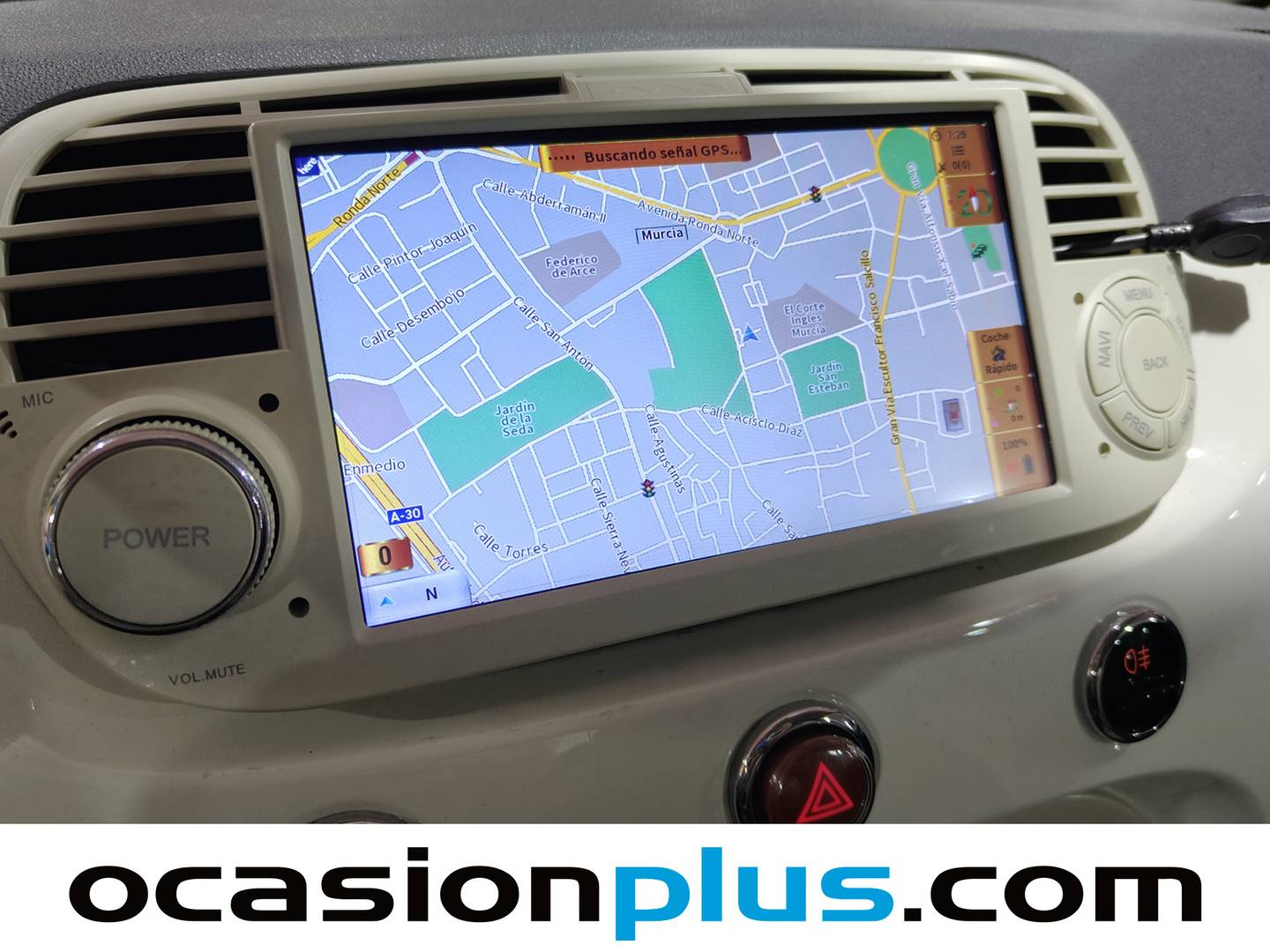 Foto Fiat 500 Fiat 500 1.2 8v Lounge (69 CV)