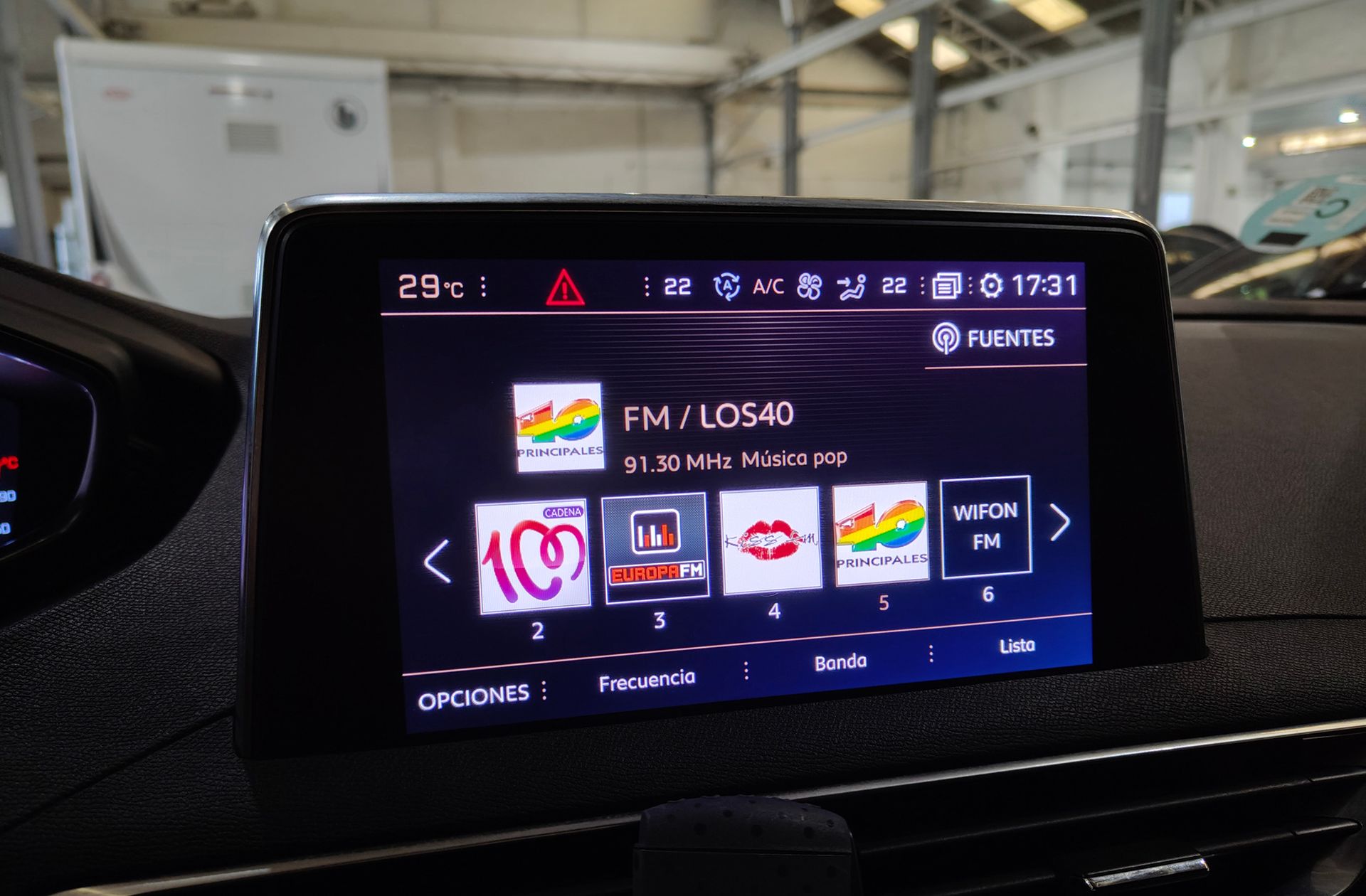 Peugeot 3008 PureTech 130 GT Line - foto 39