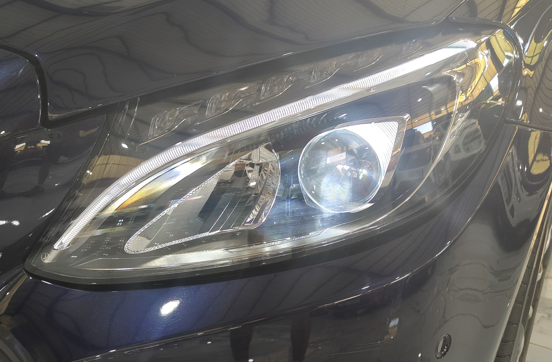 Mercedes-Benz Clase C 180 - foto 12