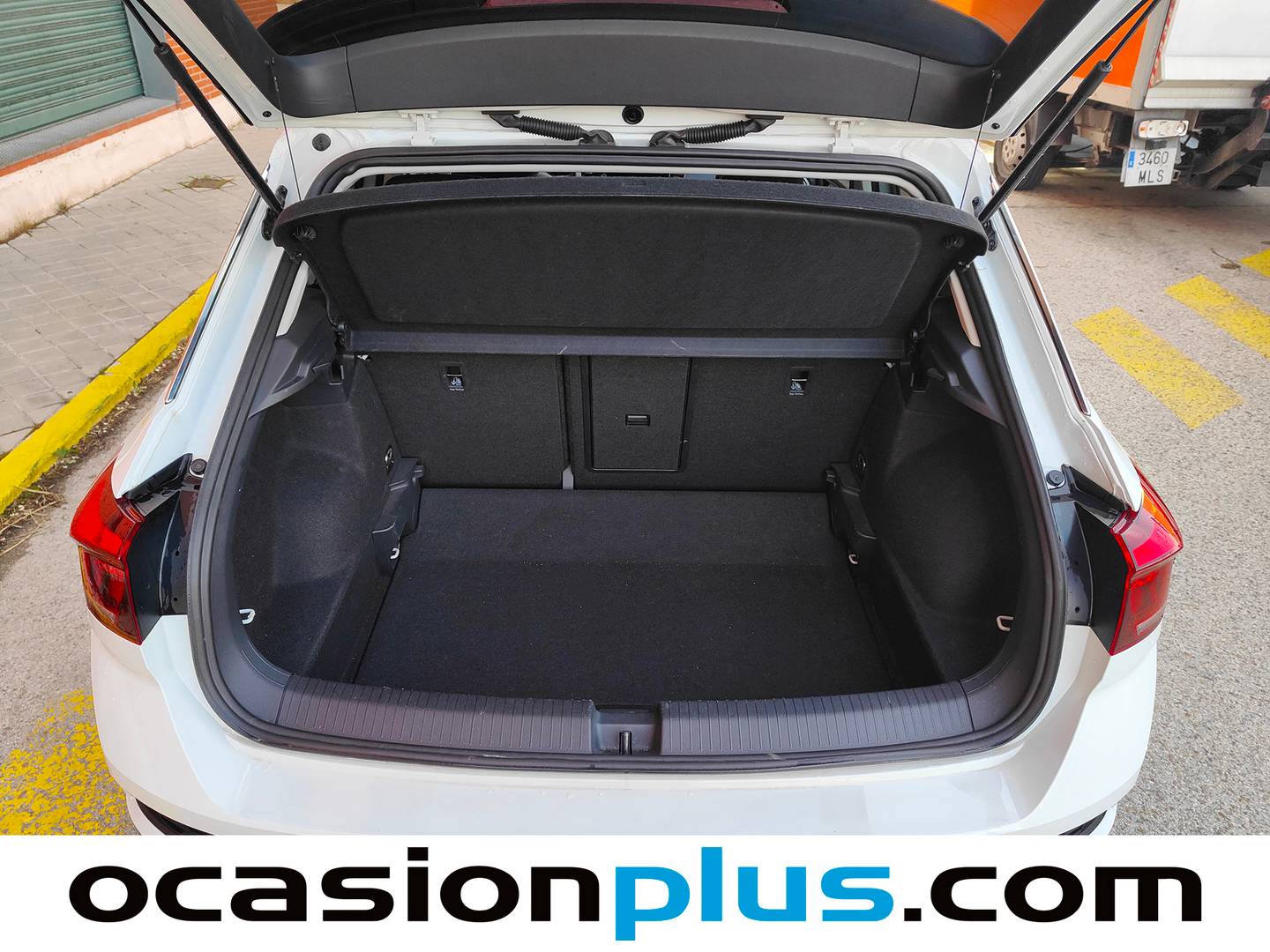 Fotos maletero Volkswagen T-Roc Volkswagen T-Roc Sport 2.0 TDI (150 CV) DSG