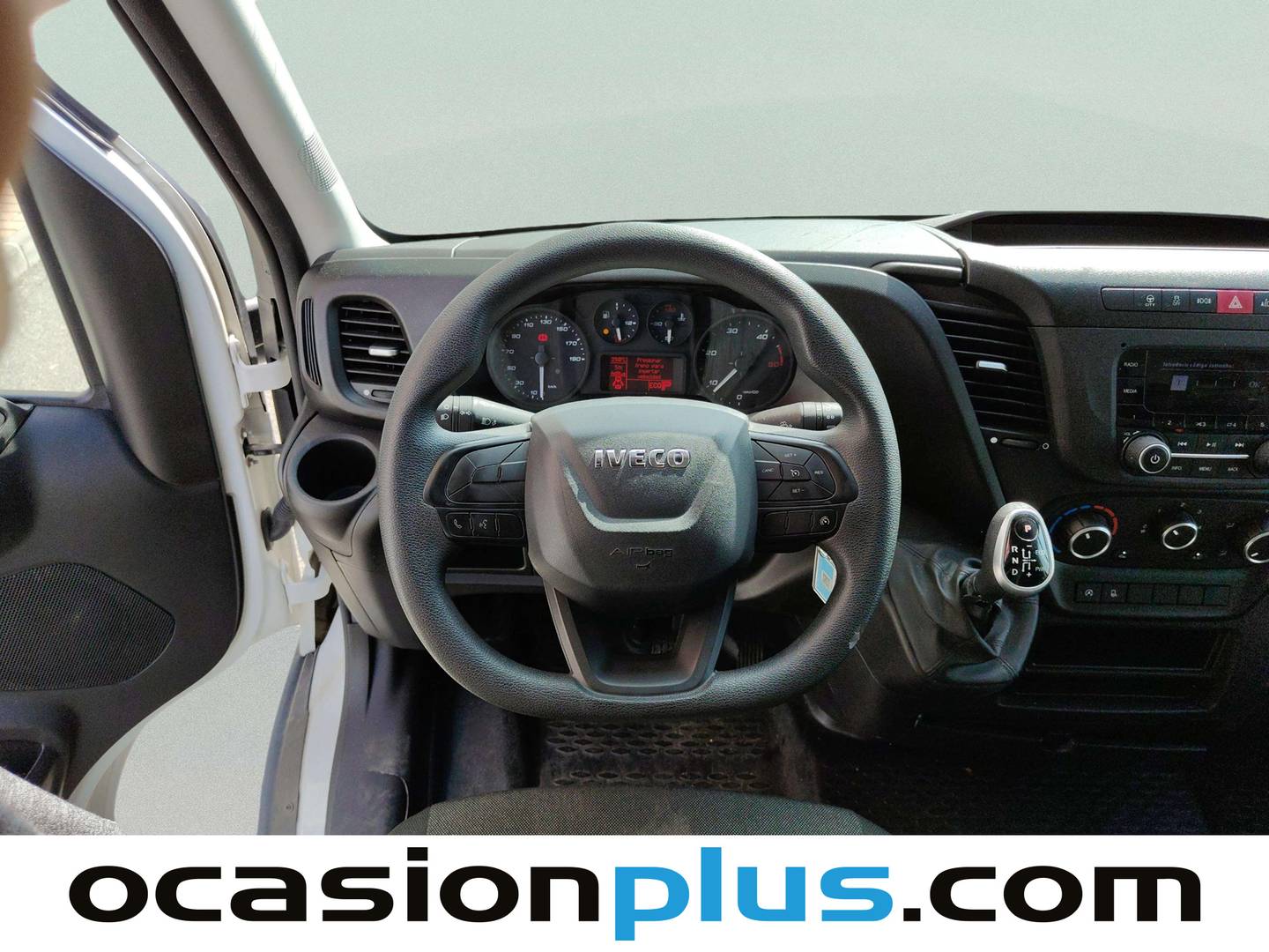 Foto Iveco Daily Iveco Daily Furgon 35S 16 V 3520L/H2 Auto (156 CV)