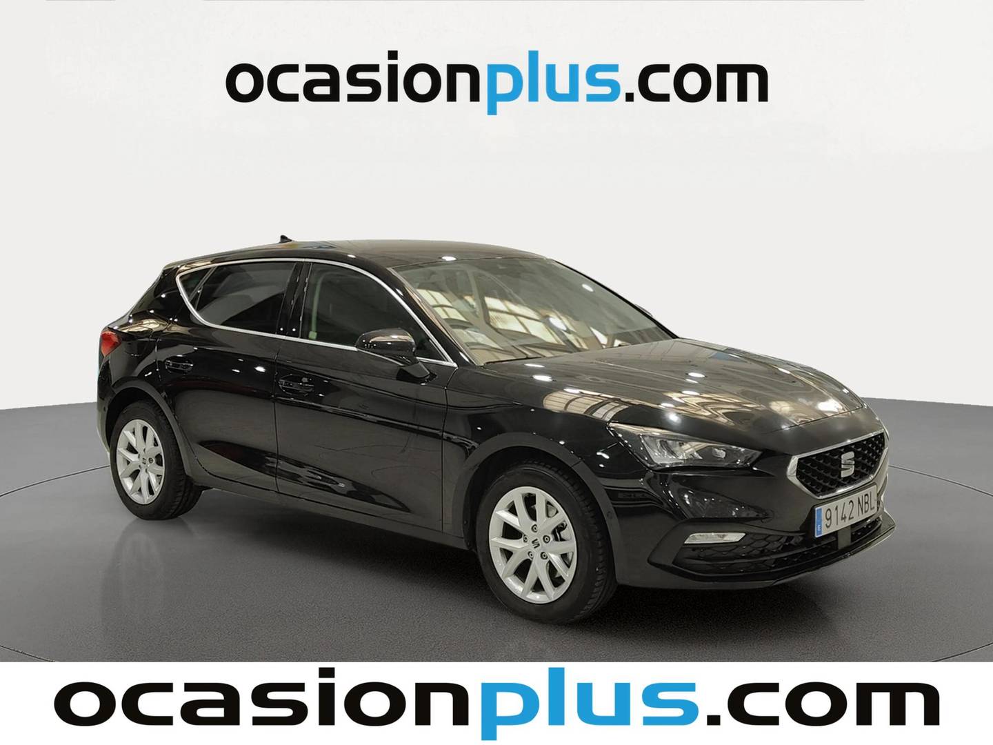 Foto delantera Seat León Seat León 1.5 eTSI Style 25 Aniversario DSG (116 CV) derecha