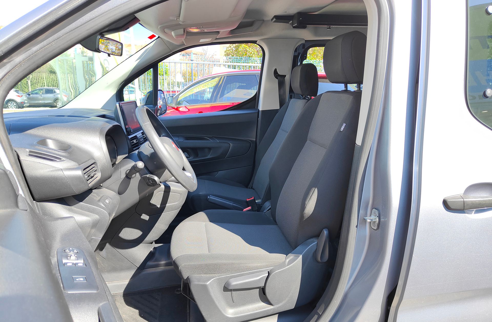 Fiat Doblò Cargo BlueHDi 100 DC L2H1 - foto 11