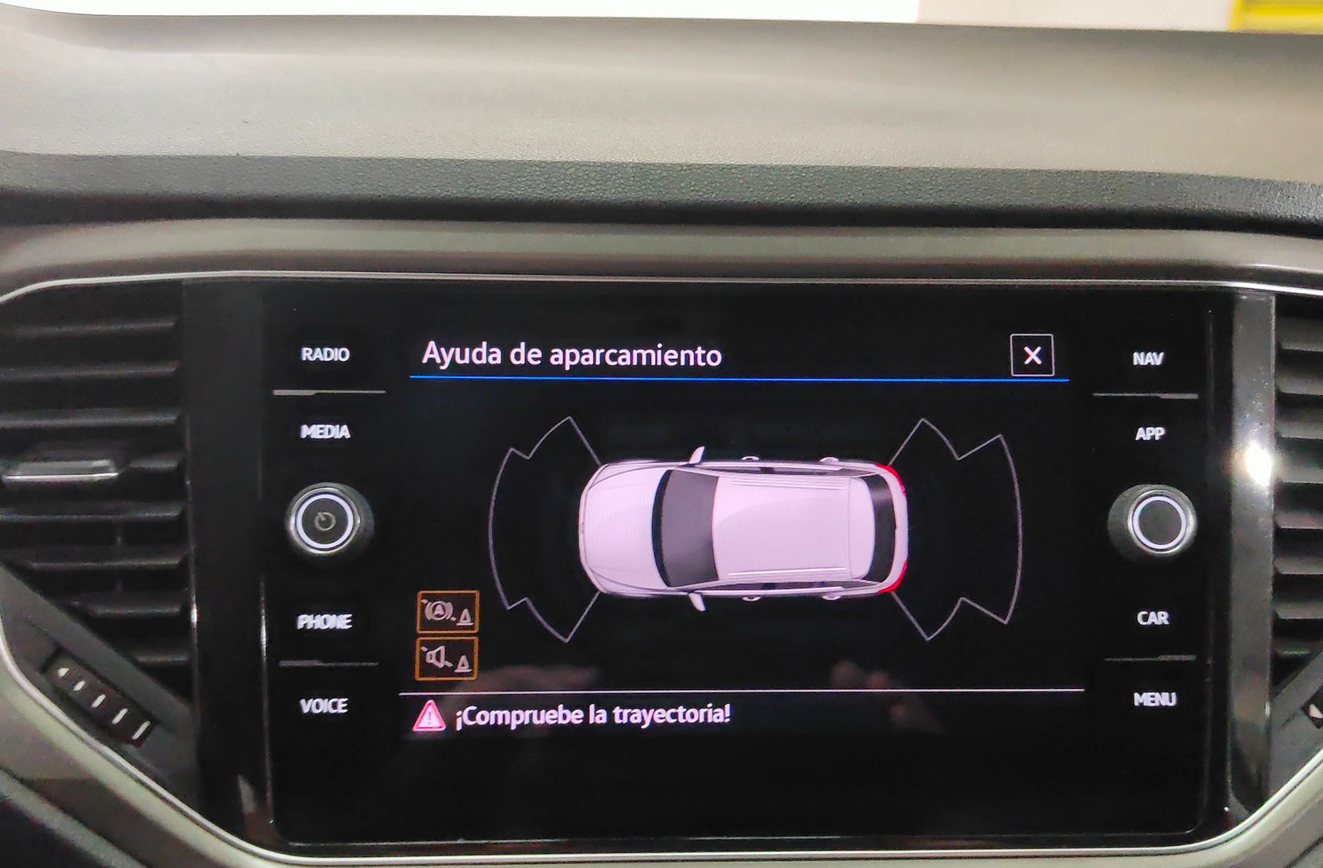 Volkswagen T-Roc Advance 1.0 TSI - foto 8