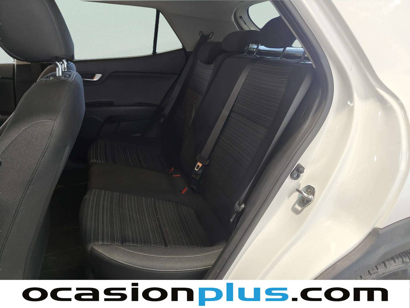 Foto asientos traseros KIA Stonic KIA Stonic 1.0 T-GDi Drive (100 CV)