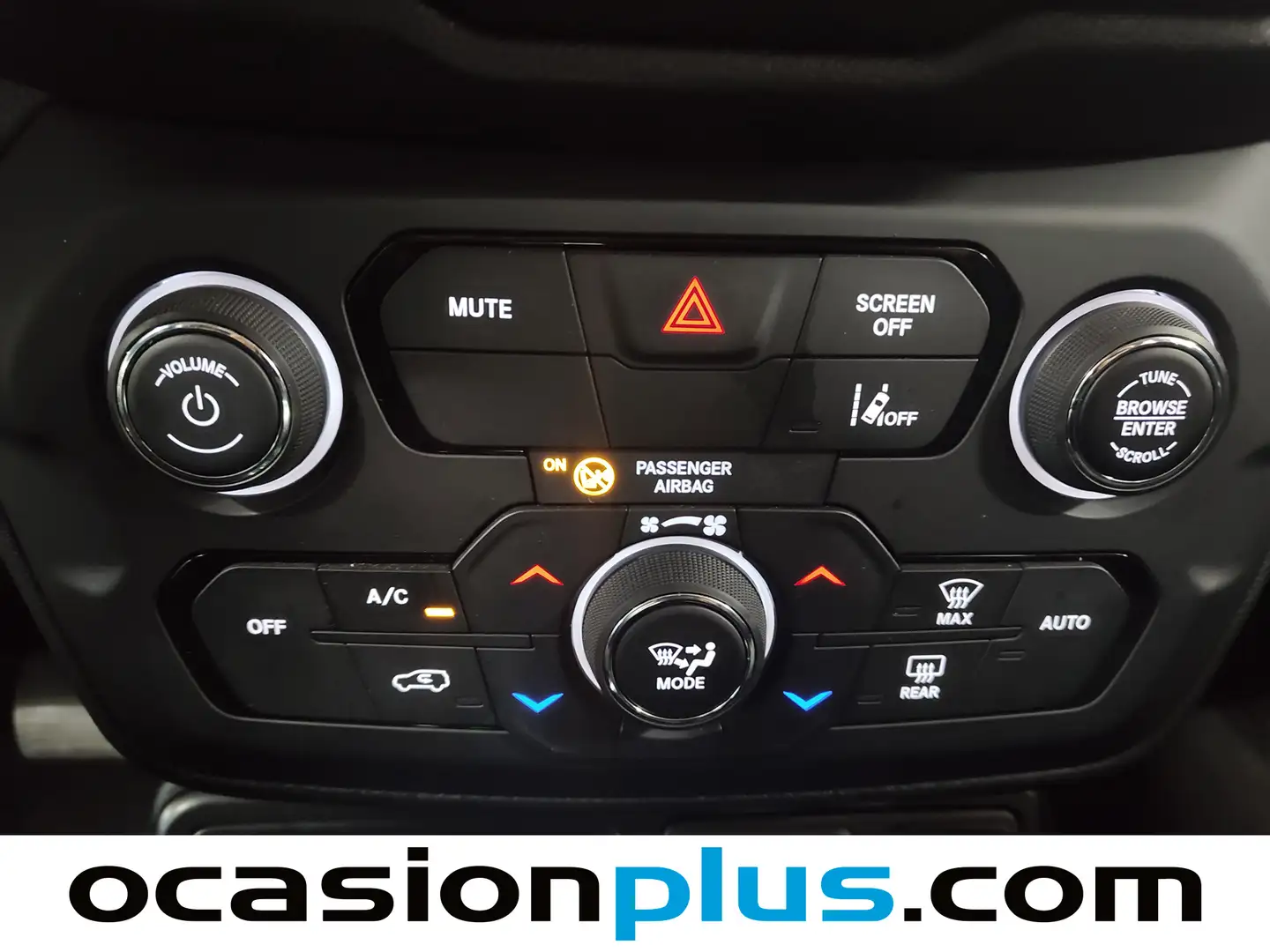 Foto Jeep Renegade Jeep Renegade eHybrid 1.5 Altitude DCT (130 CV)