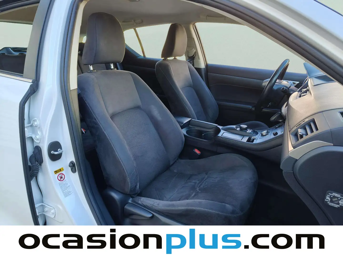 Foto Lexus CT Lexus CT 200h Business  (136 CV)