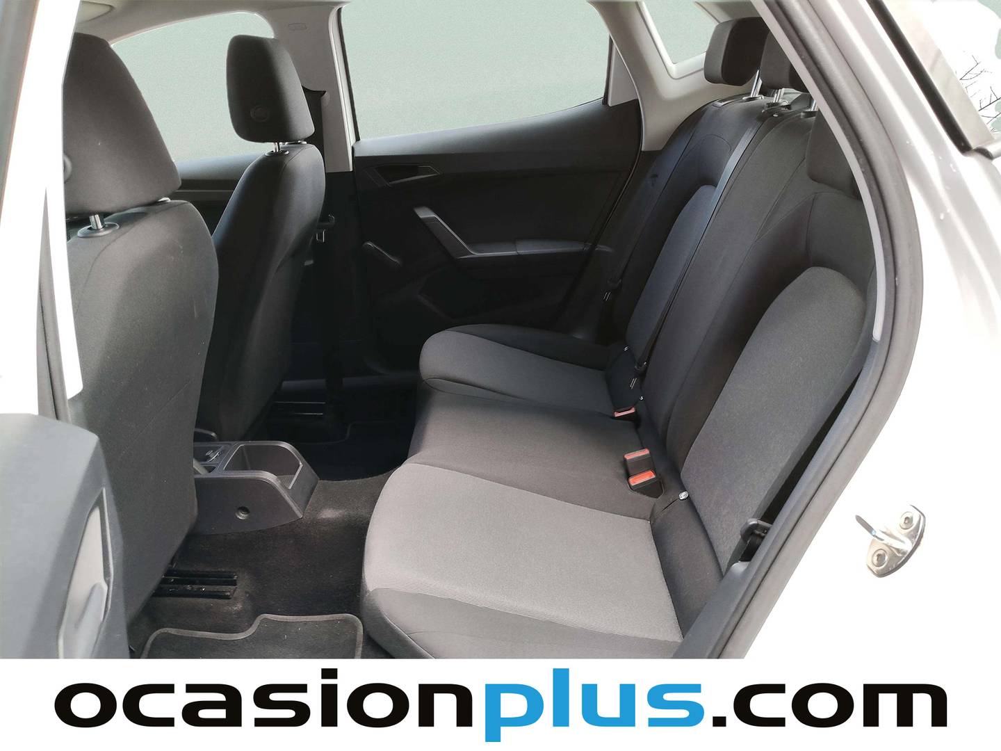 Foto asientos traseros Seat Ibiza SEAT Ibiza 1.0 TGI GNC Reference Plus (90 CV)
