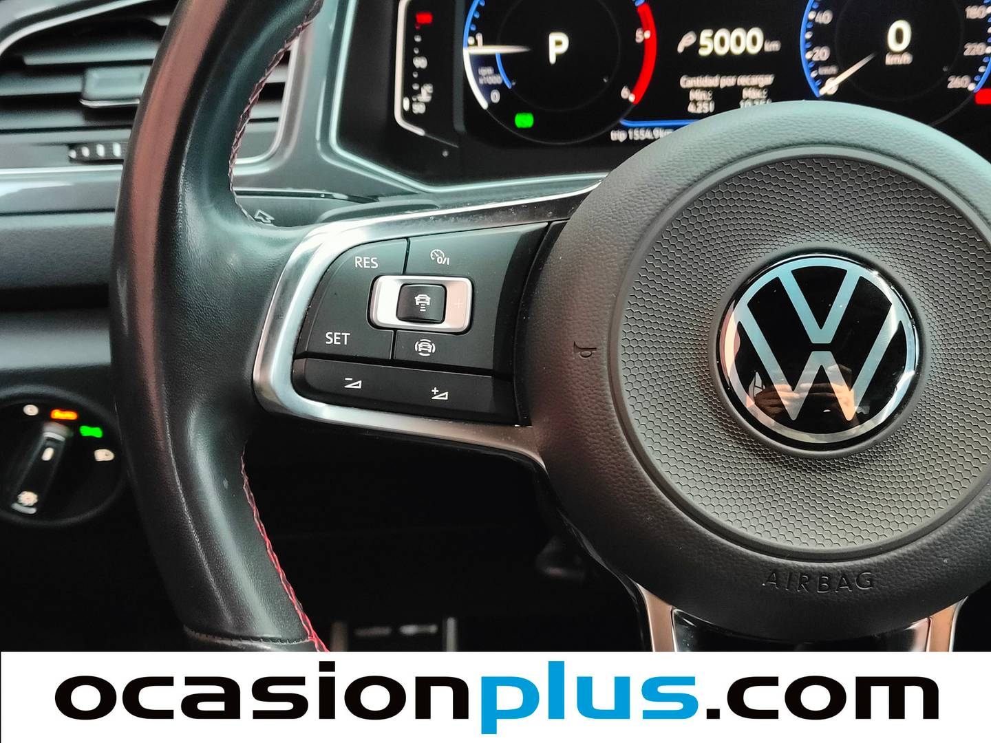 Foto Volkswagen T-Roc Volkswagen T-Roc Sport 2.0 TDI (150 CV) DSG