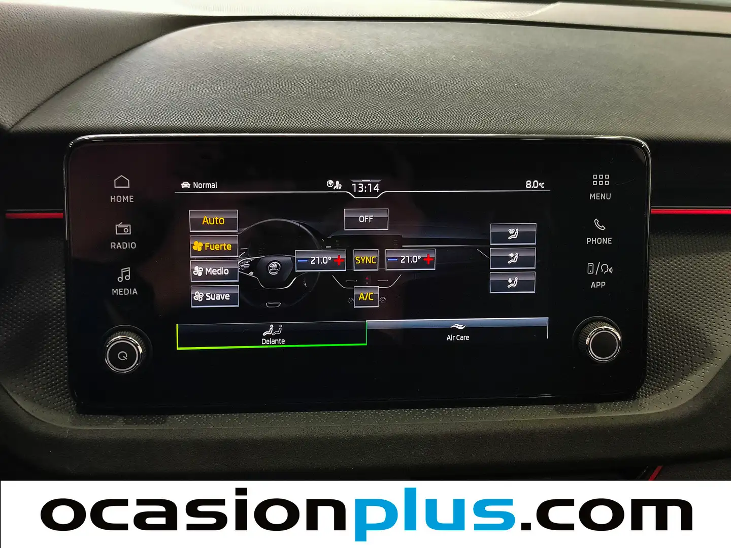 Foto Skoda Kamiq Skoda Kamiq 1.5 TSI Design DSG (150 CV)