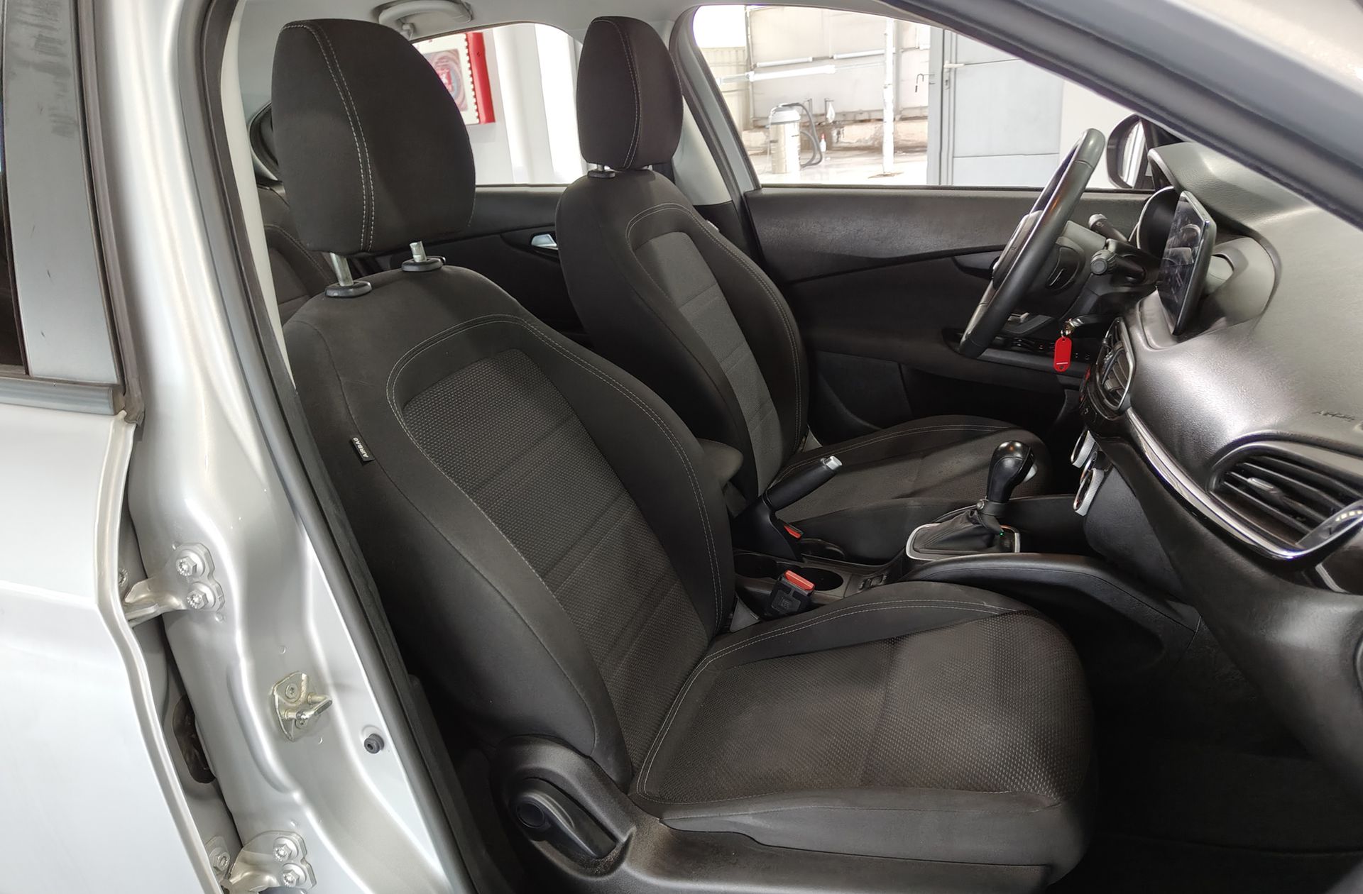 Fiat Tipo 1.5 Hybrid City Life DCT - foto 17