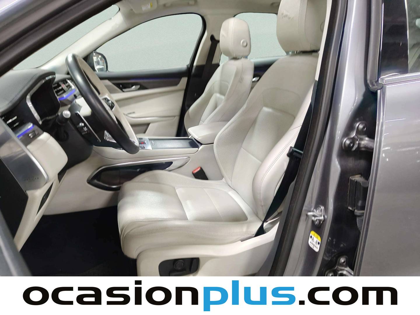 Foto Jaguar F-Pace Jaguar F-PACE 2.0 I4 PHEV SE AWD Auto  (404 CV)