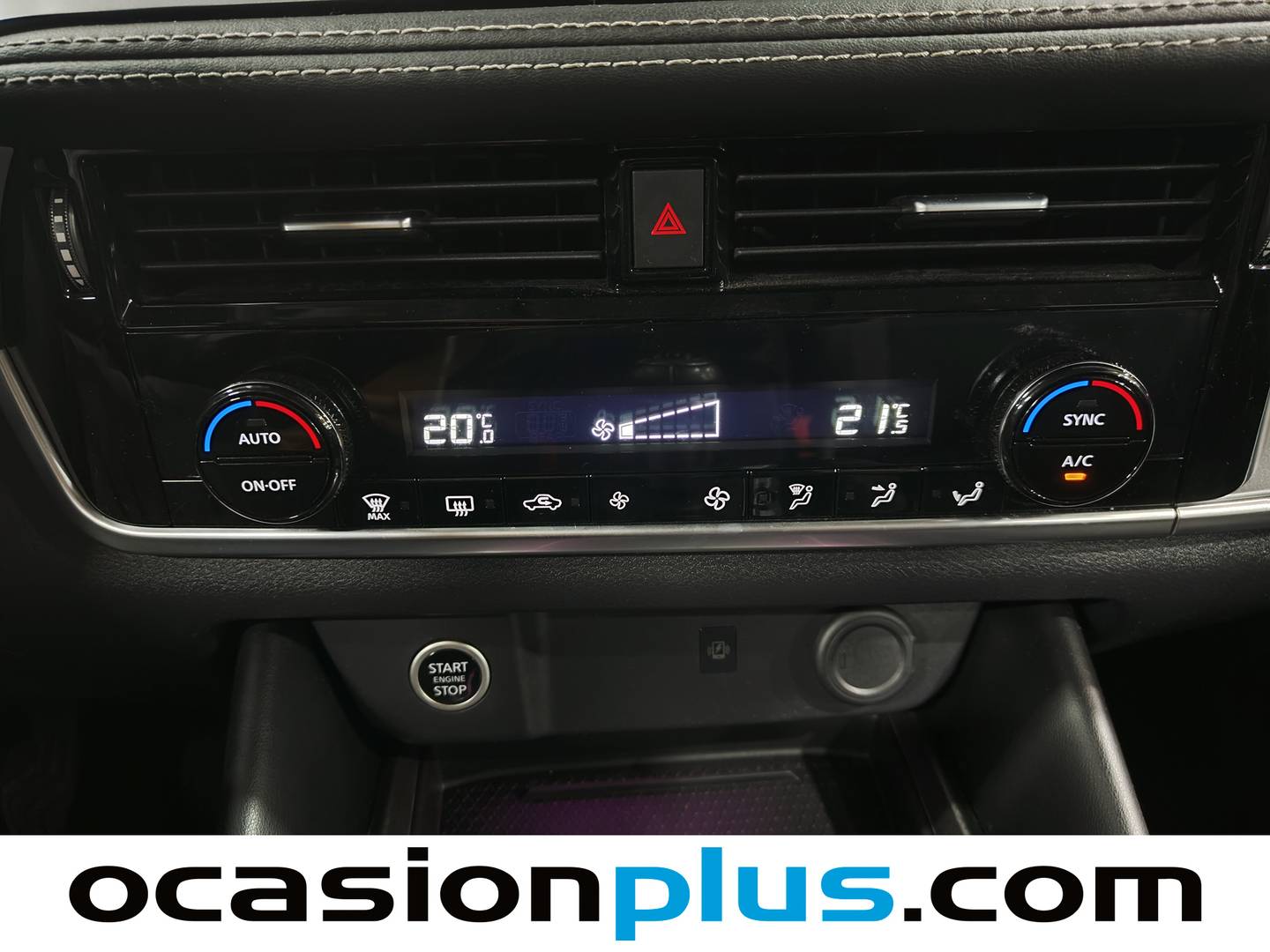 Foto Nissan QASHQAI Nissan Qashqai DIG-T 140 N-Connecta (140 CV)