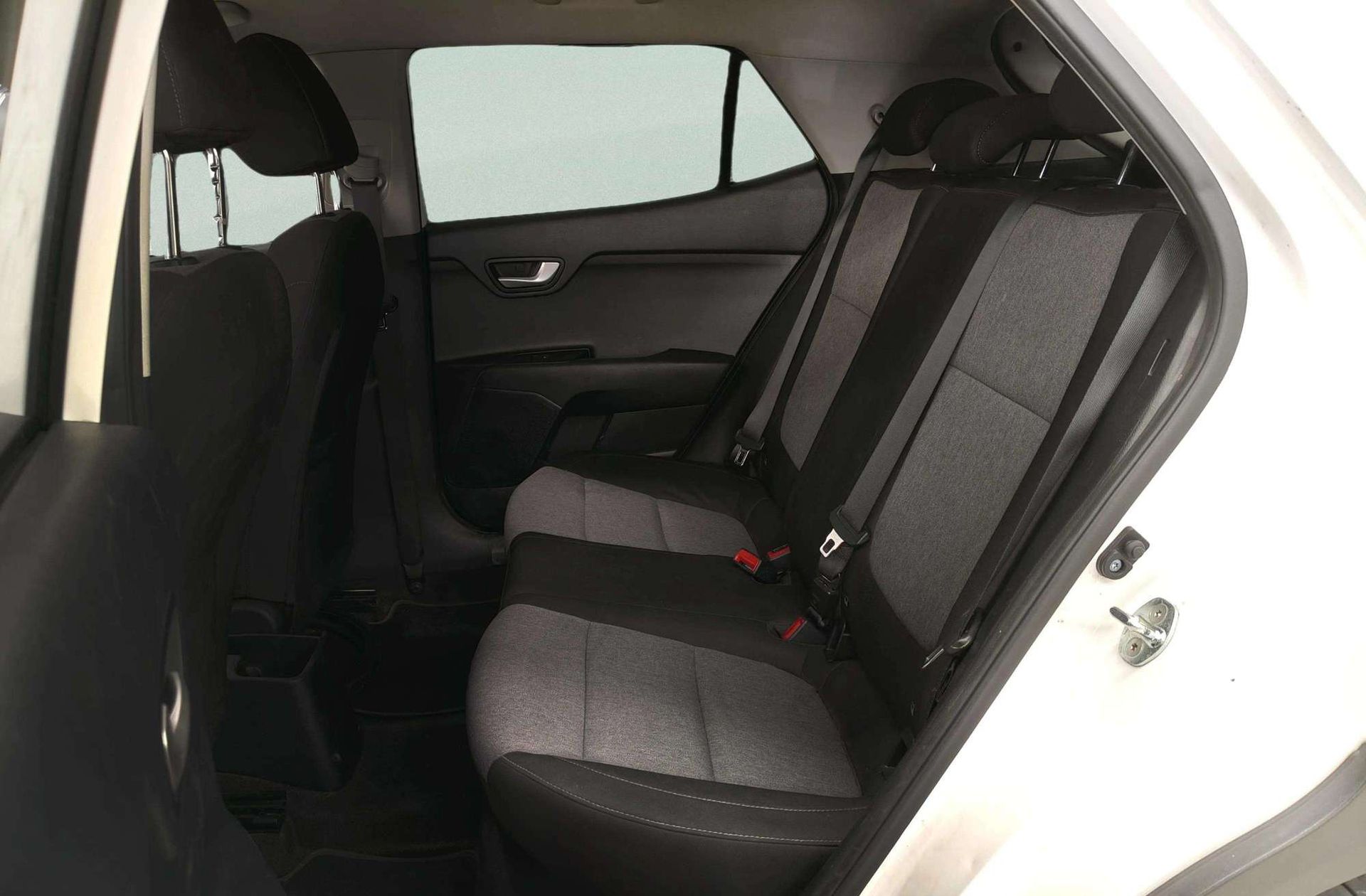 Kia Stonic 1.6 CRDi VGT Concept - foto 11