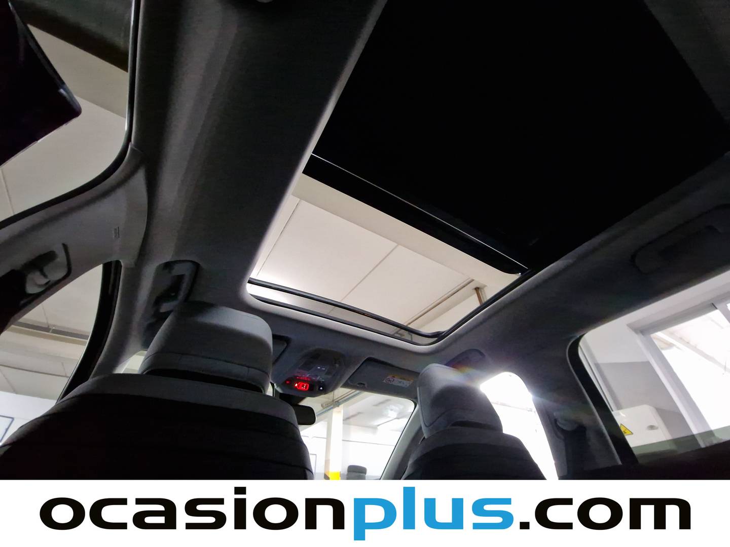 Foto Citroën C5 Aircross Citroen C5 Aircross Plug-in Hybrid Max e-EAT8 (225 CV)