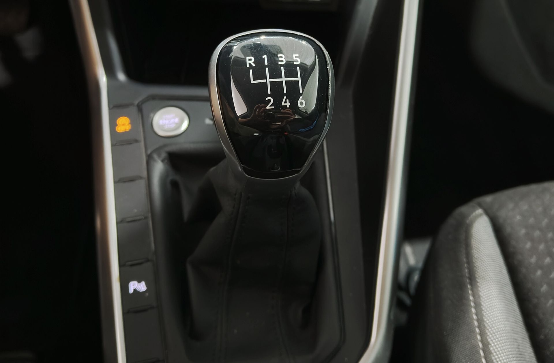 Volkswagen Taigo ``Más`` 1.0 TSI - foto 5